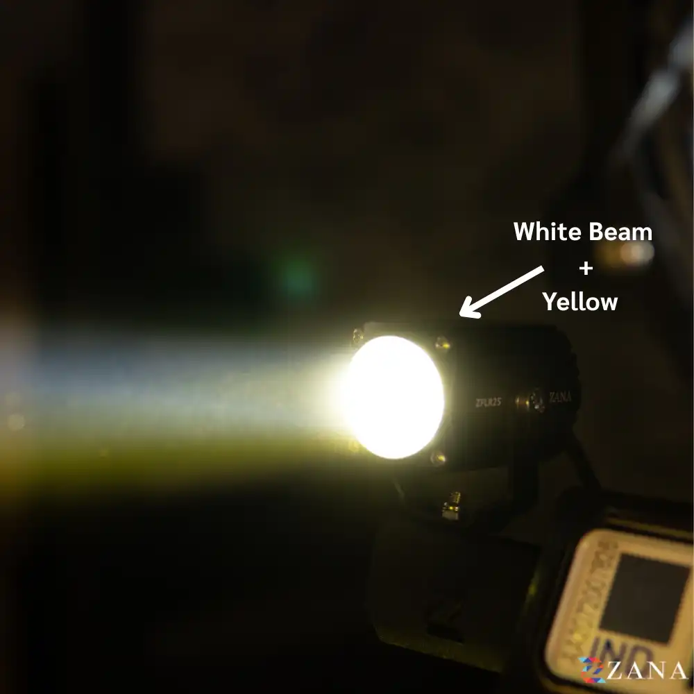 Product image of ZANA Universal LED Fog Light (ZFL-R25) – Silver Series