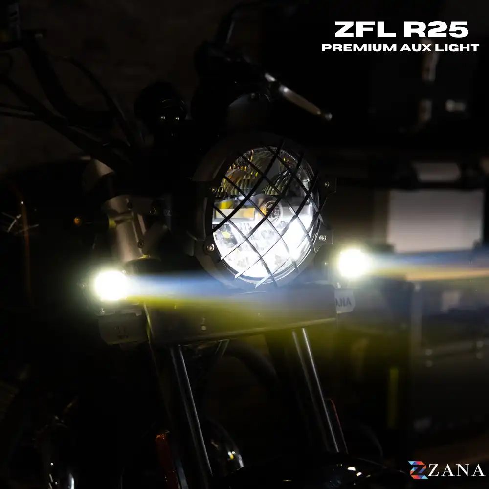 Product image of ZANA Universal LED Fog Light (ZFL-R25) – Silver Series