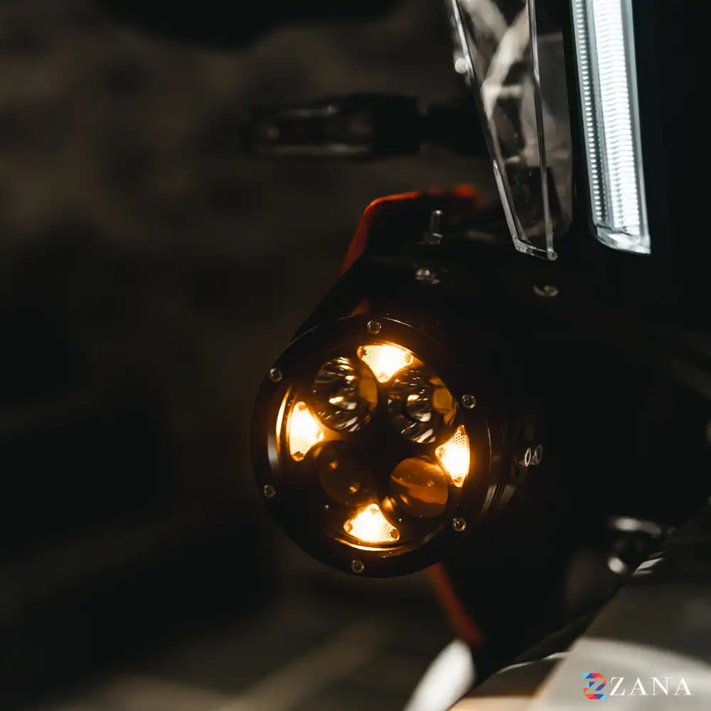 Product image of ZANA Universal LED Fog Light with DRL (DRL-R40) – Silver Series
