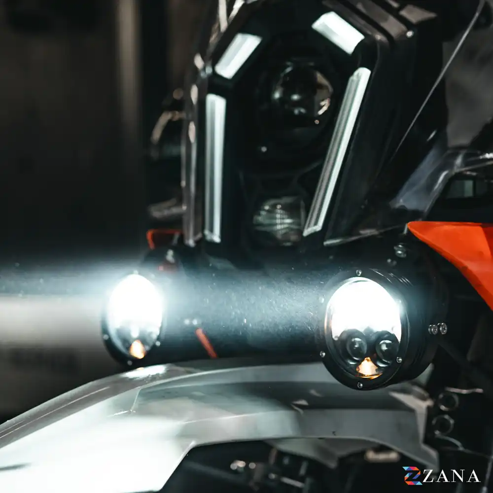 Product image of ZANA Universal LED Fog Light with DRL (DRL-R40) – Silver Series
