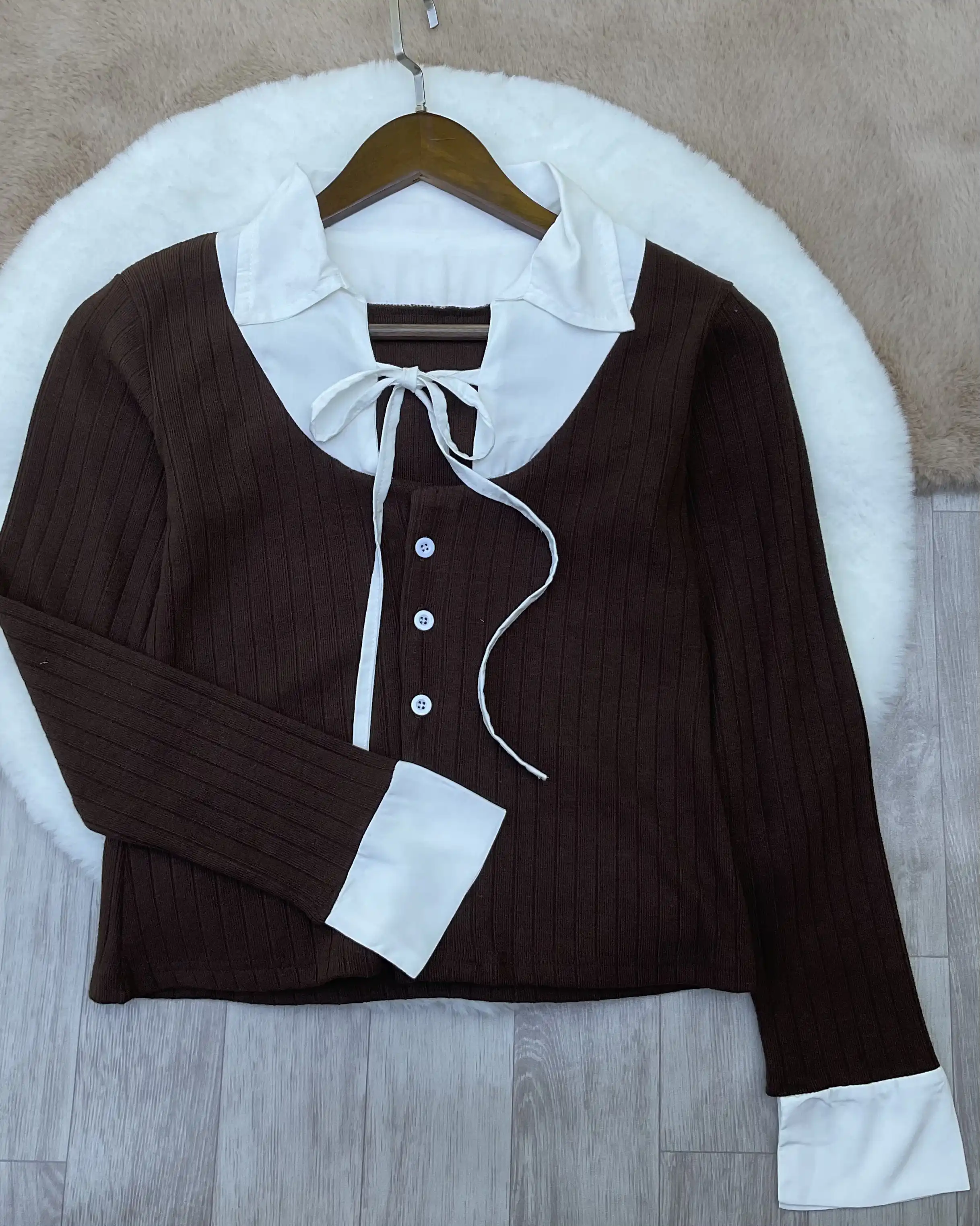 Product image of Classic Drop Needle Collar Cardigan