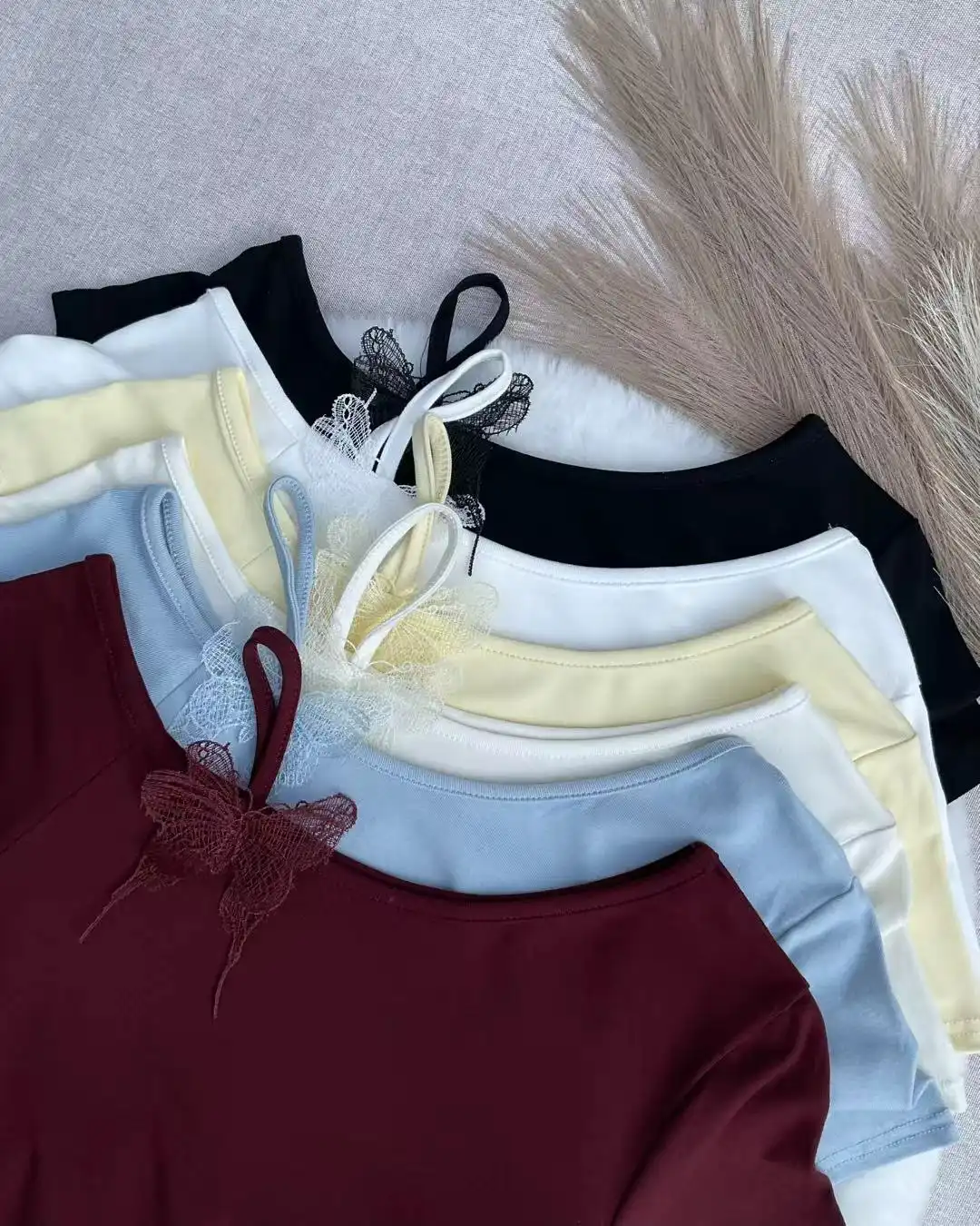 Butterfly Detail Asymmetric Ruffle Hem Ruched Tee