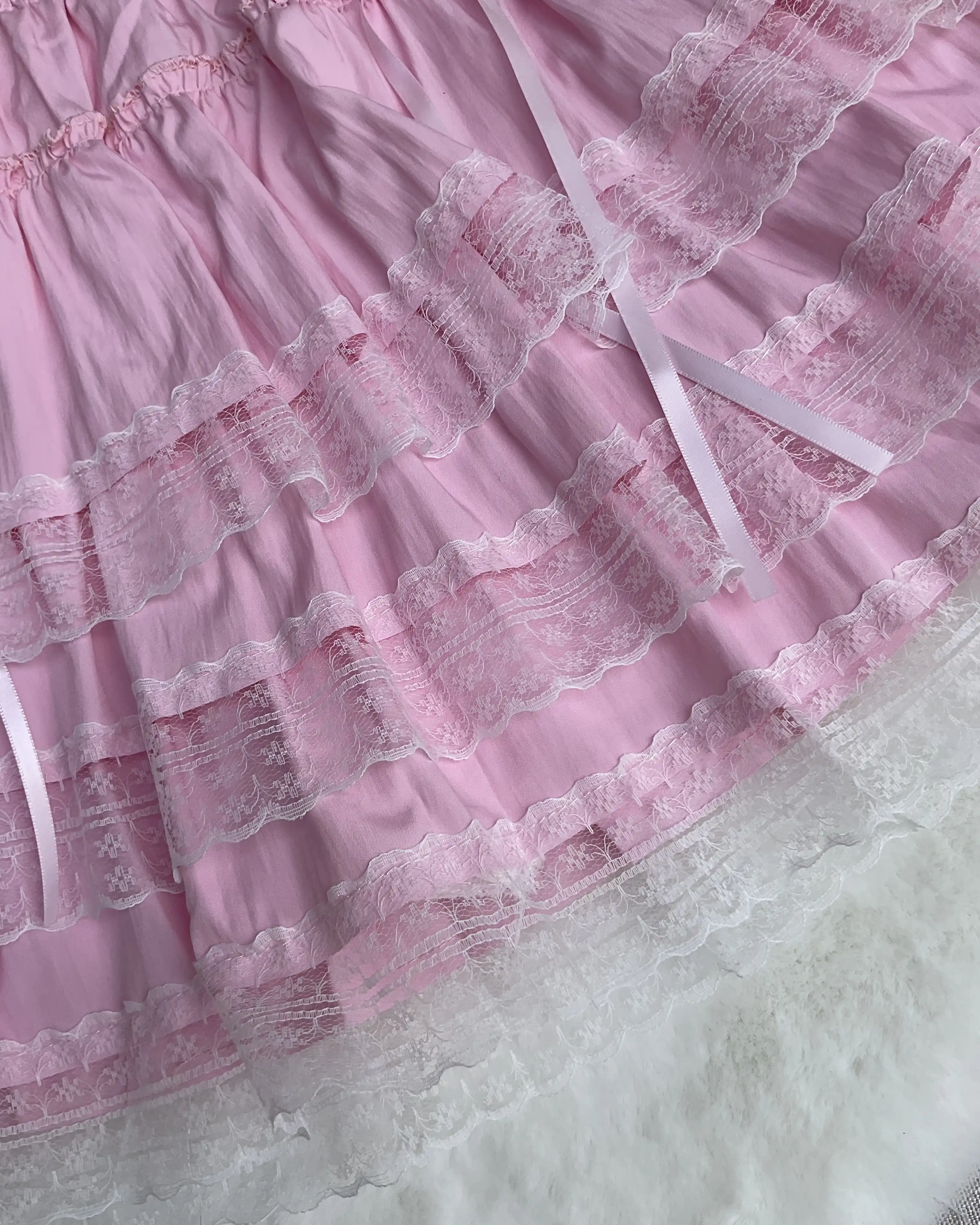 Product image of The "Odette" Lace Tiered Ribbon Mini