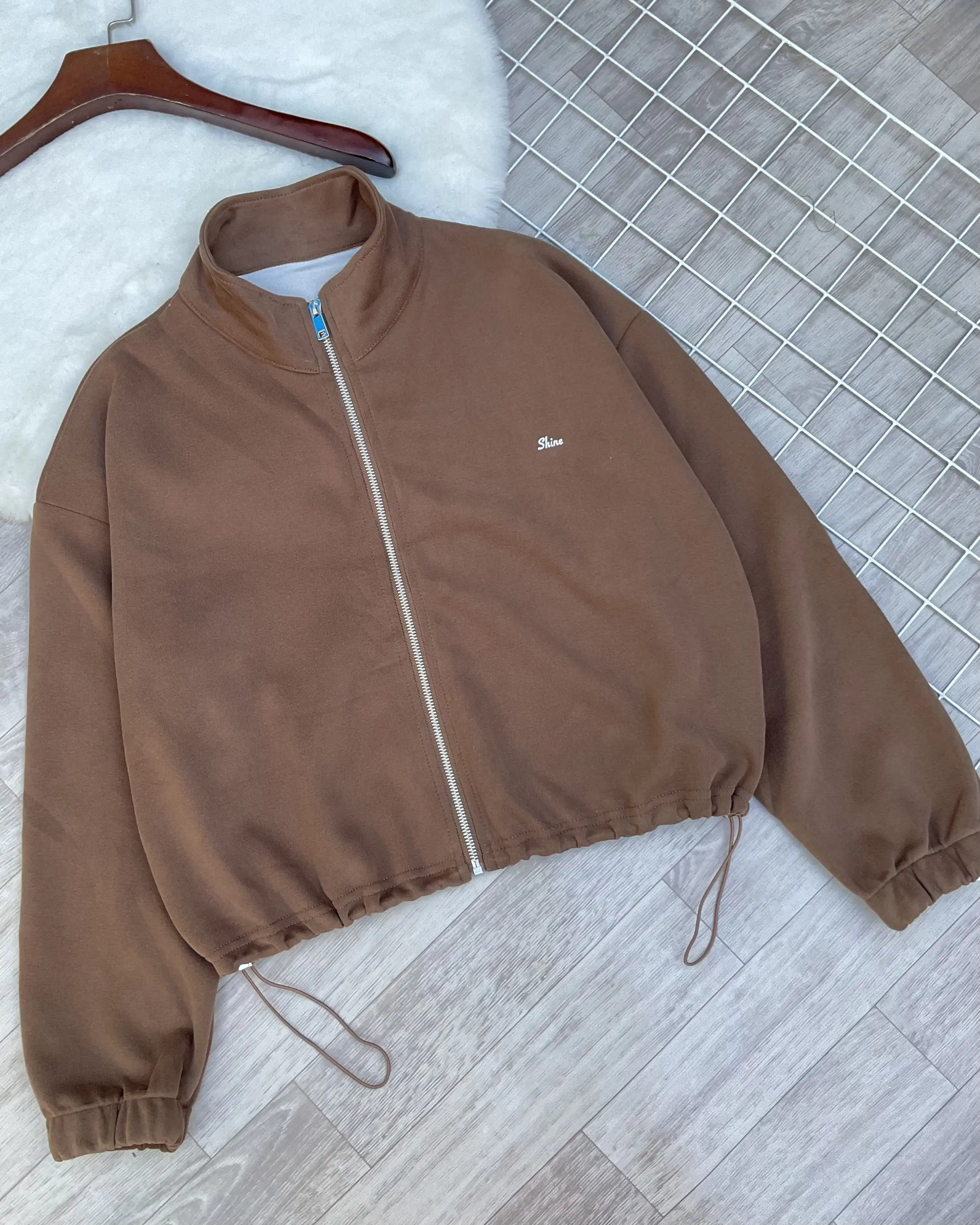 Product image of Pinterest Cropped Zip-Up Jacket