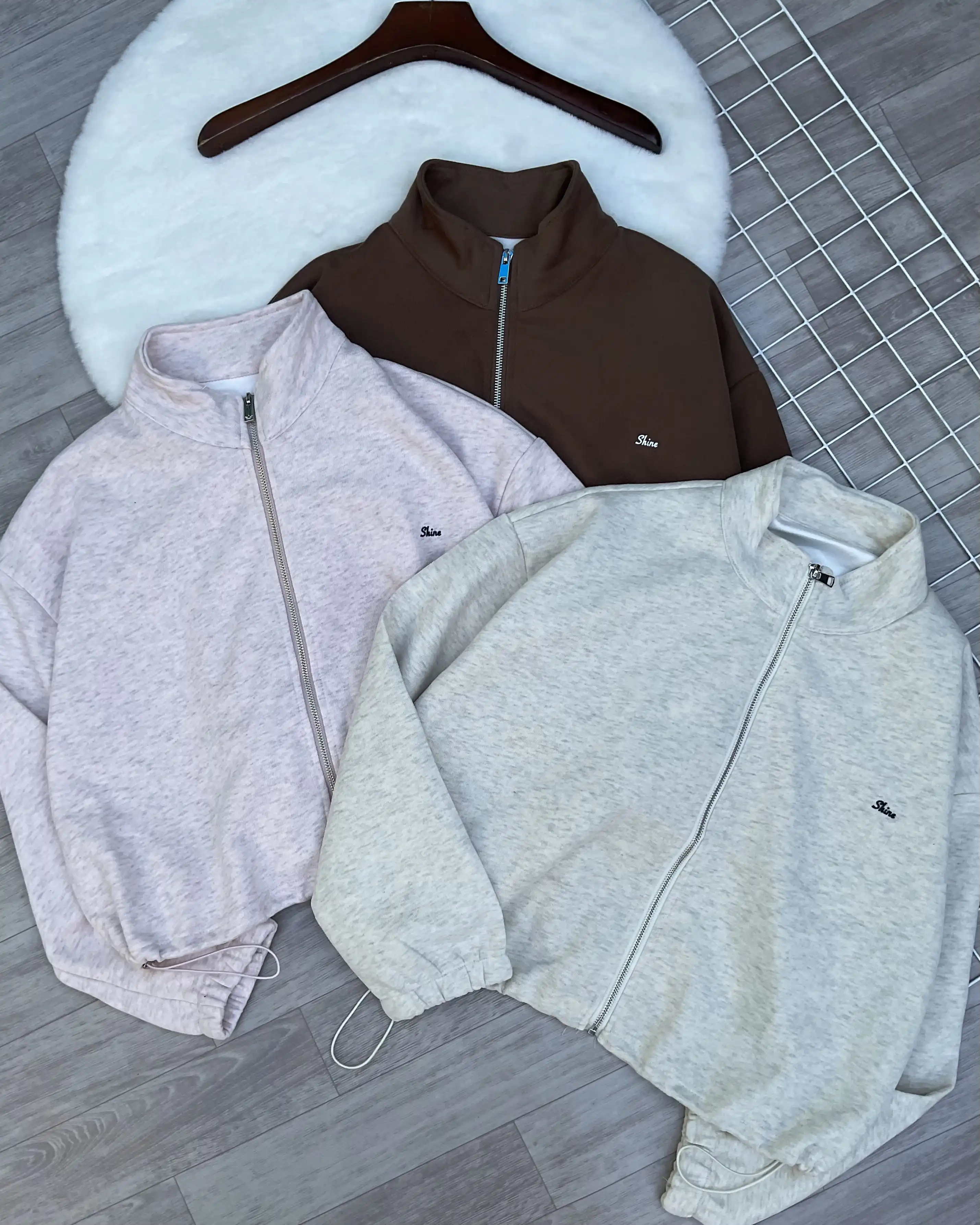 Product image of Pinterest Cropped Zip-Up Jacket