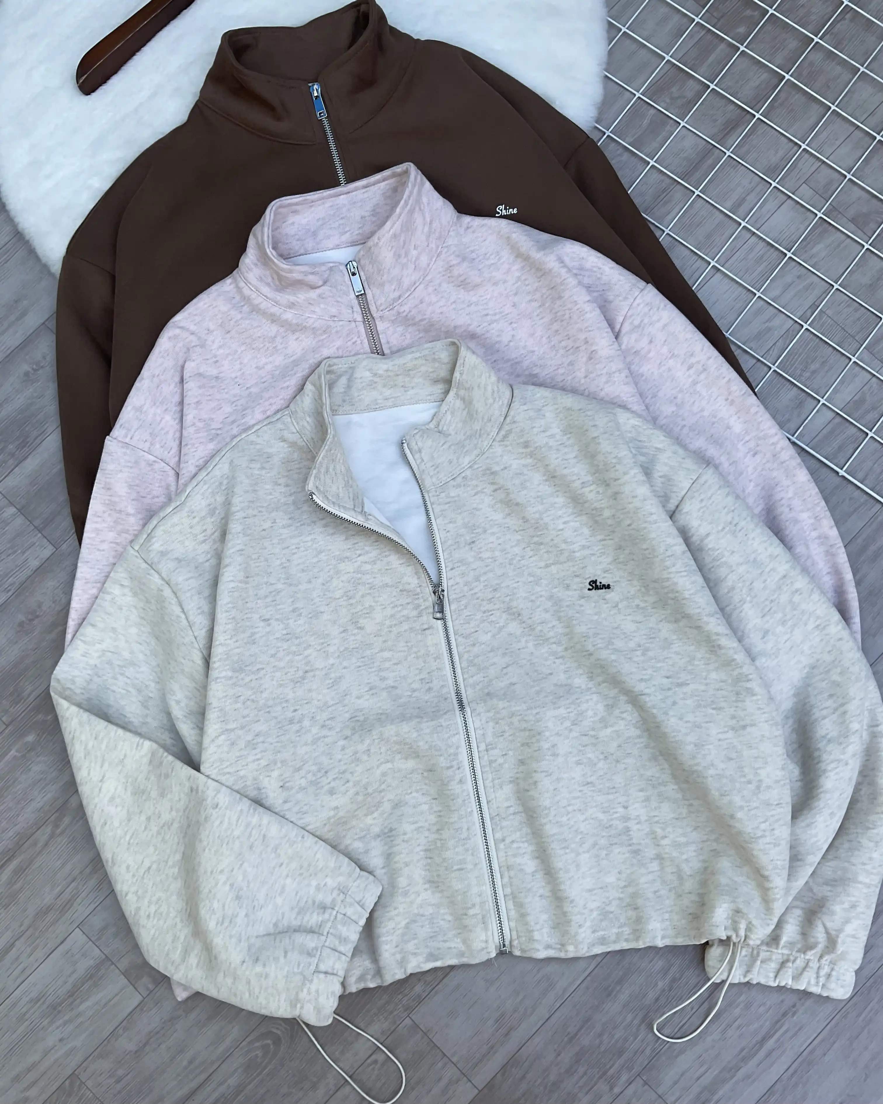 Product image of Pinterest Cropped Zip-Up Jacket