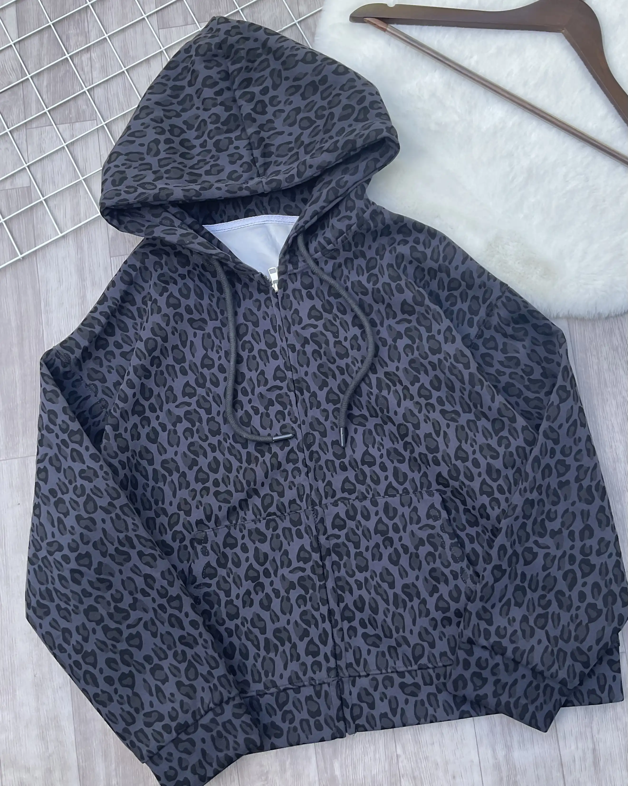 Product image of Y2K Oversized Leopard Print Full-Zip Hoodie