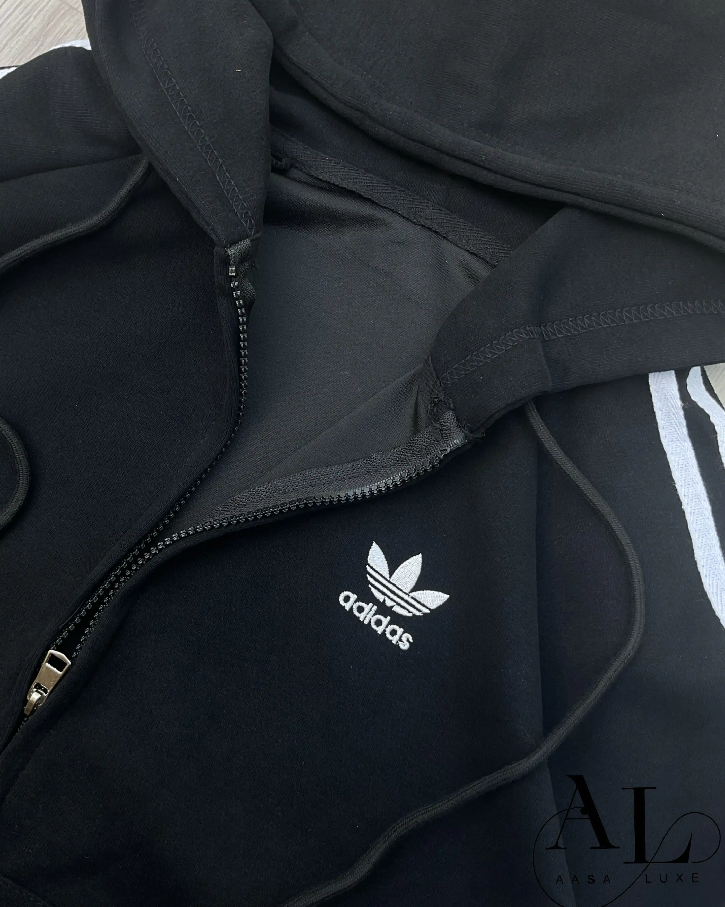Product image of Essential 3-Stripe Unisex Zip-Up Hoodie