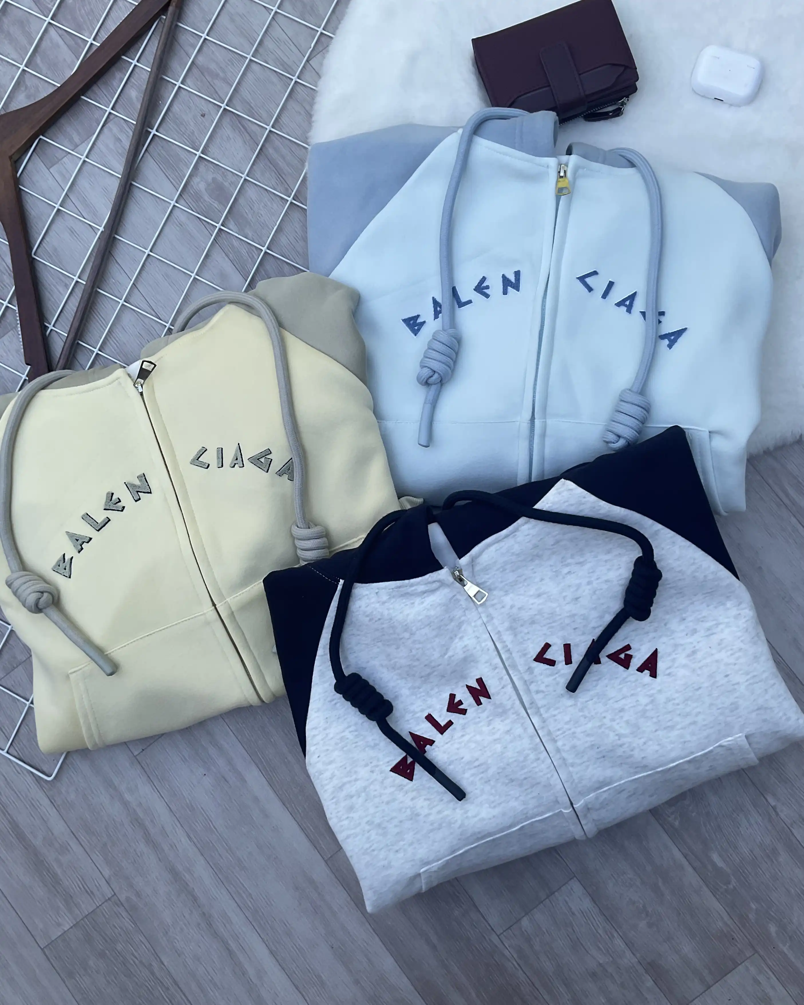 Product image of Raglan Sleeve Oversized Cropped Zip-Up Hoodie