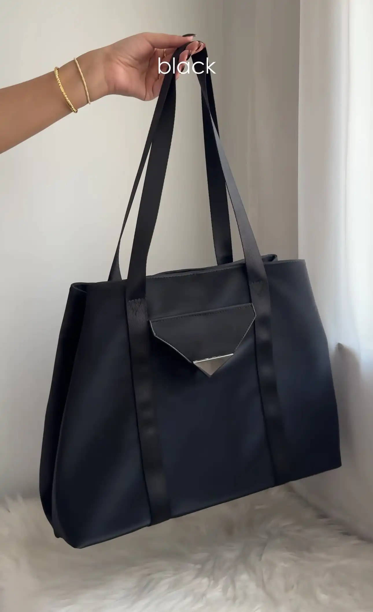 Product image of AMORELLE Gym Bag