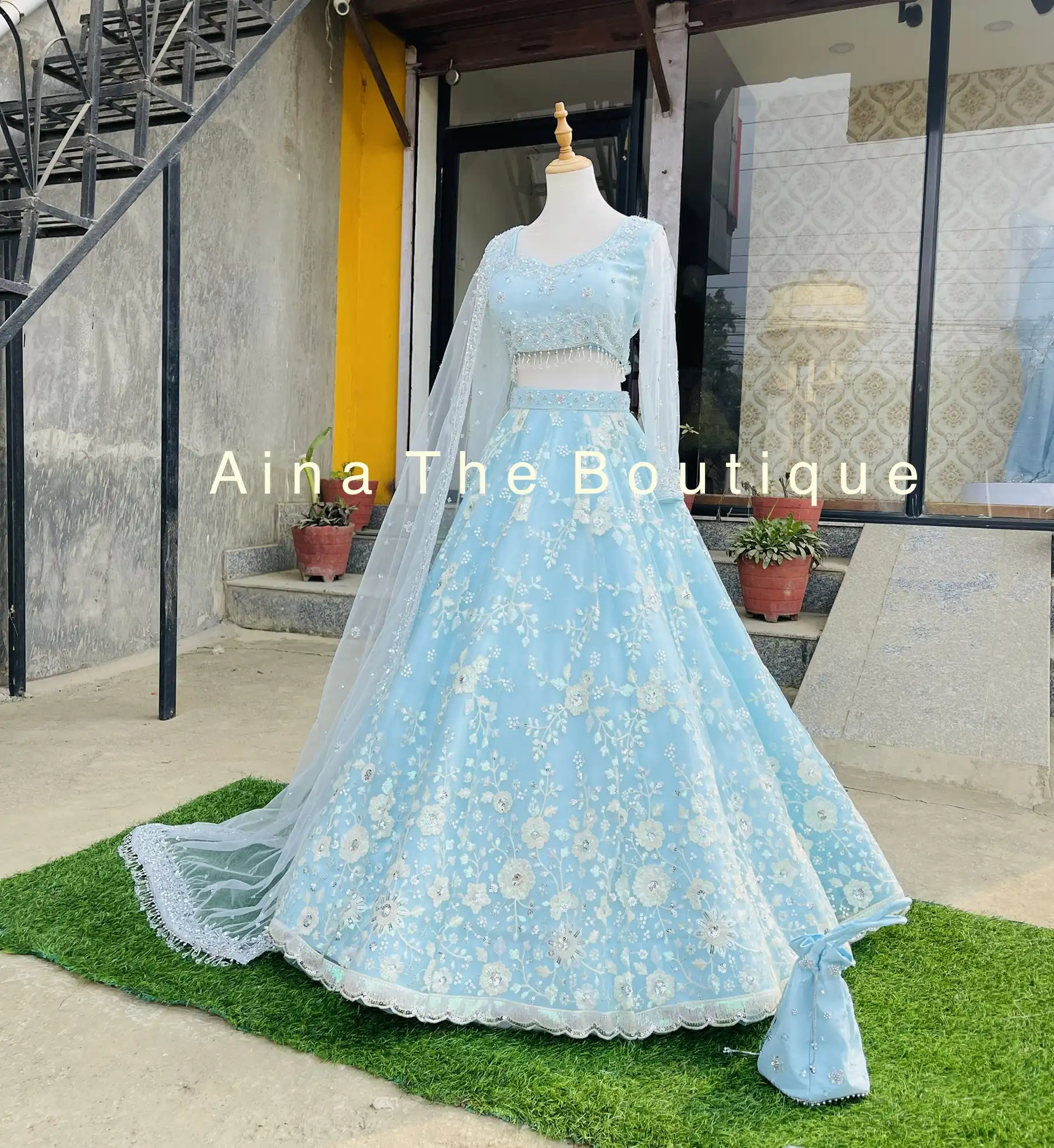 Product image of Lehenga L23