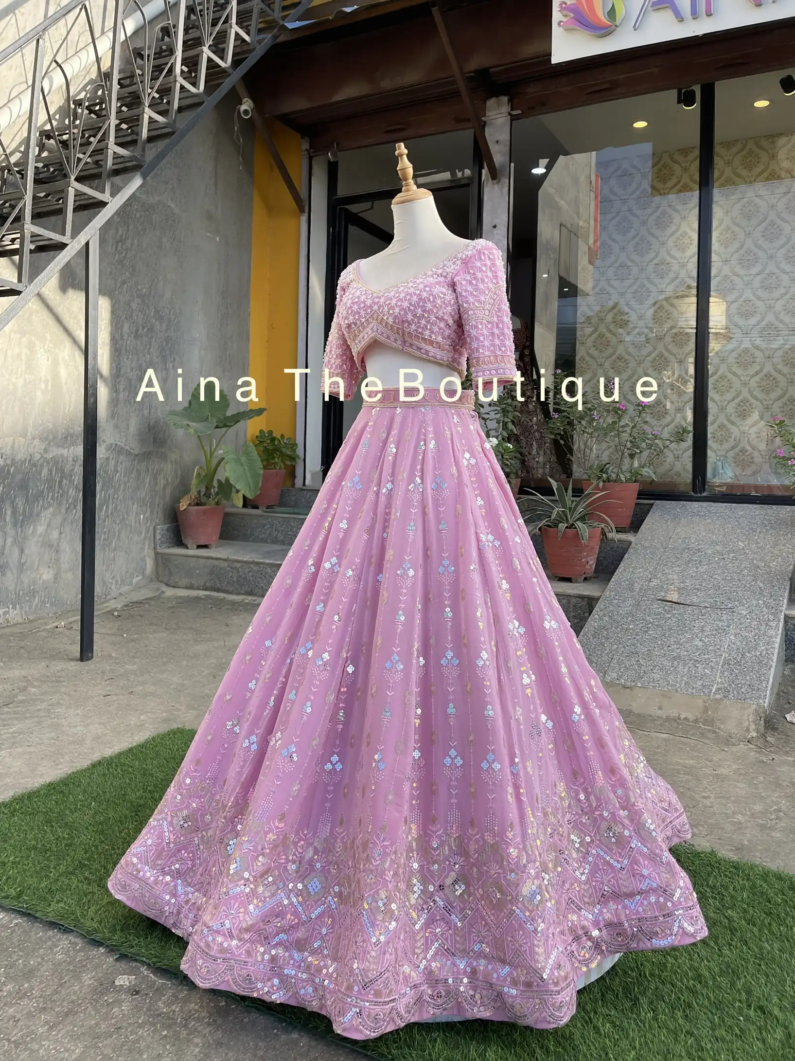 Product image of Lehenga L35