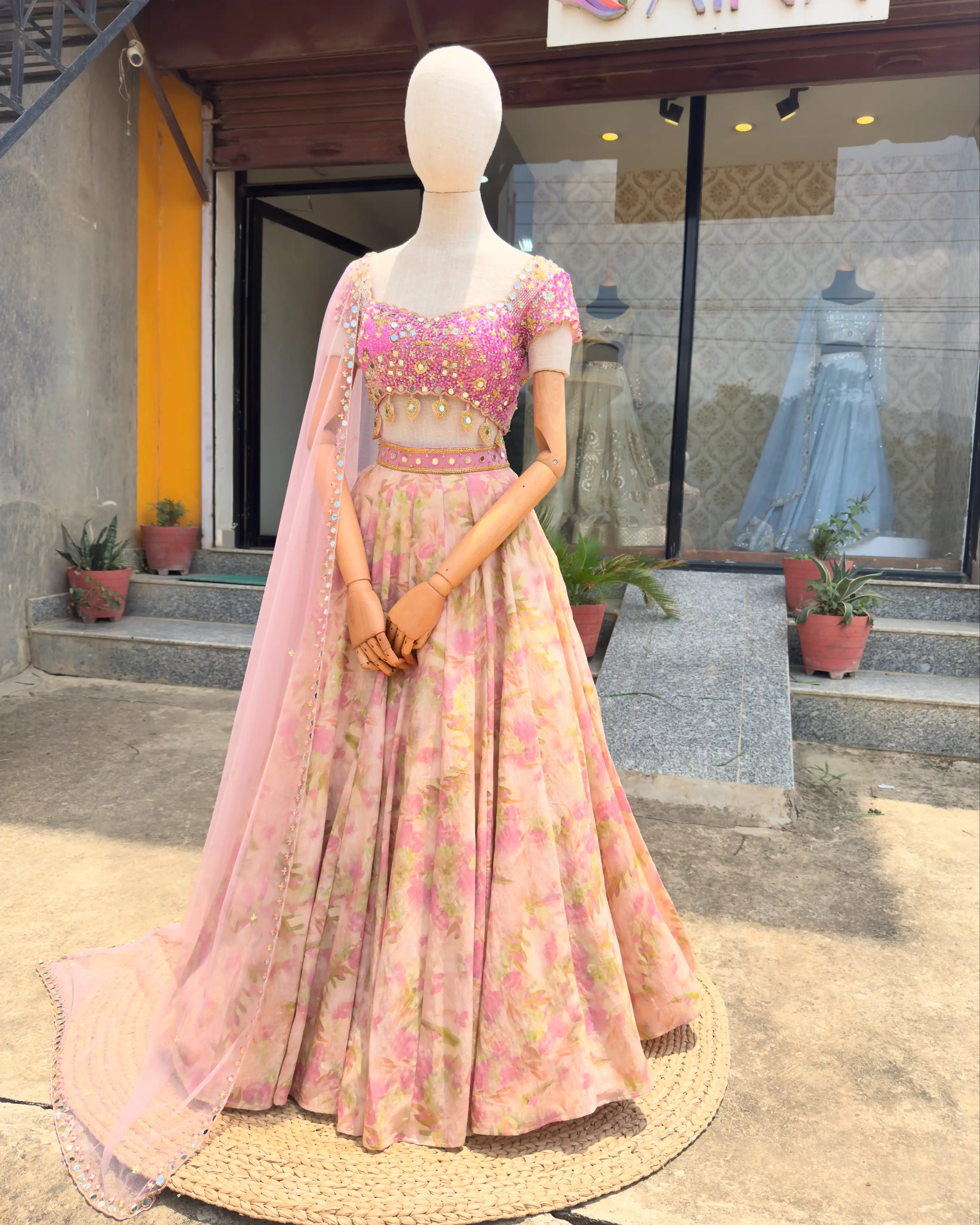 Product image of Lehenga L76