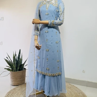 Kurta K4