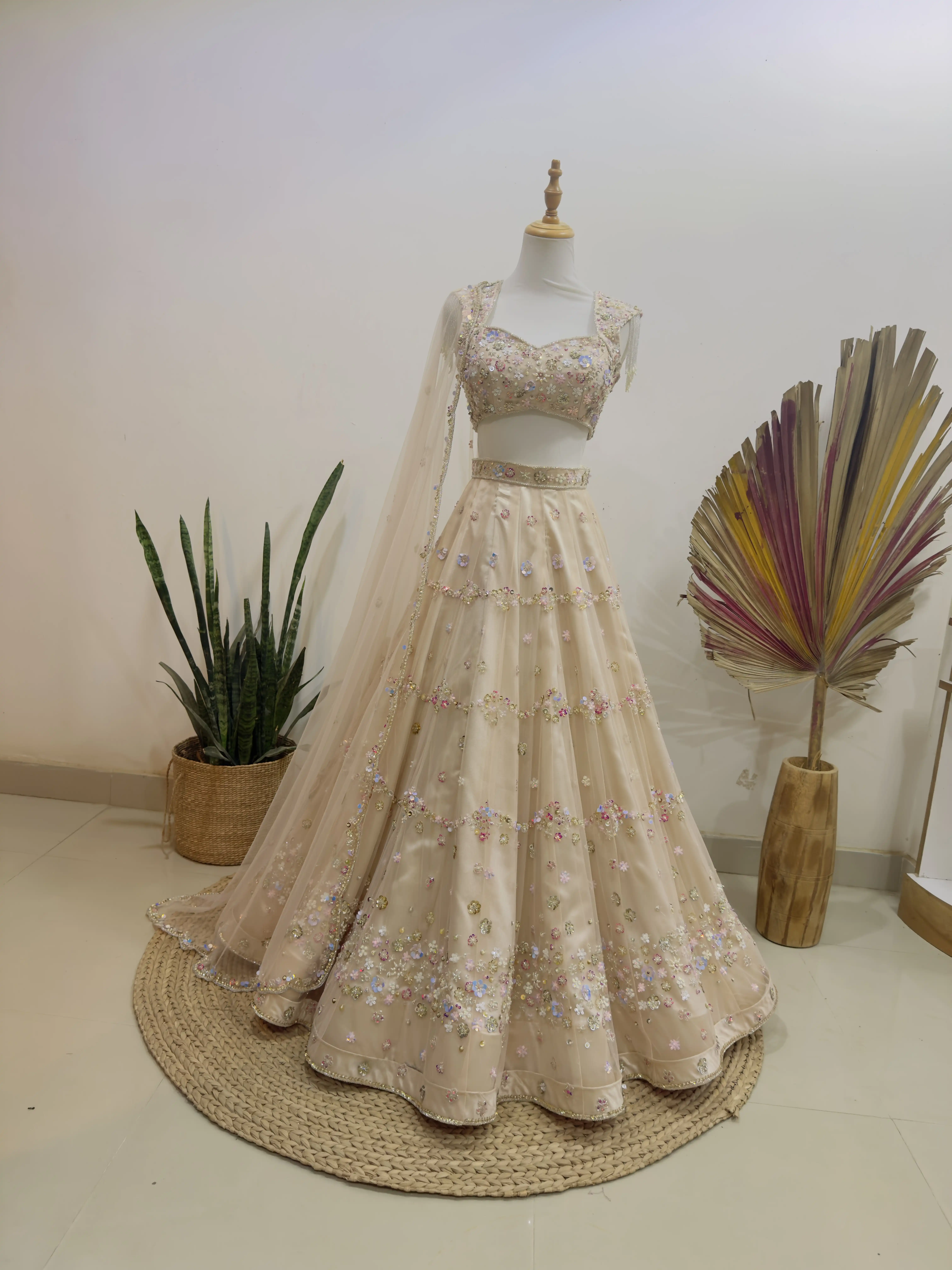Product image of Lehenga L84