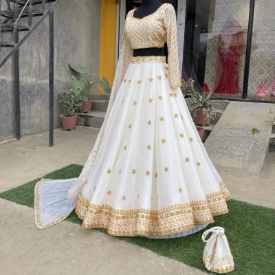 Lehenga L43