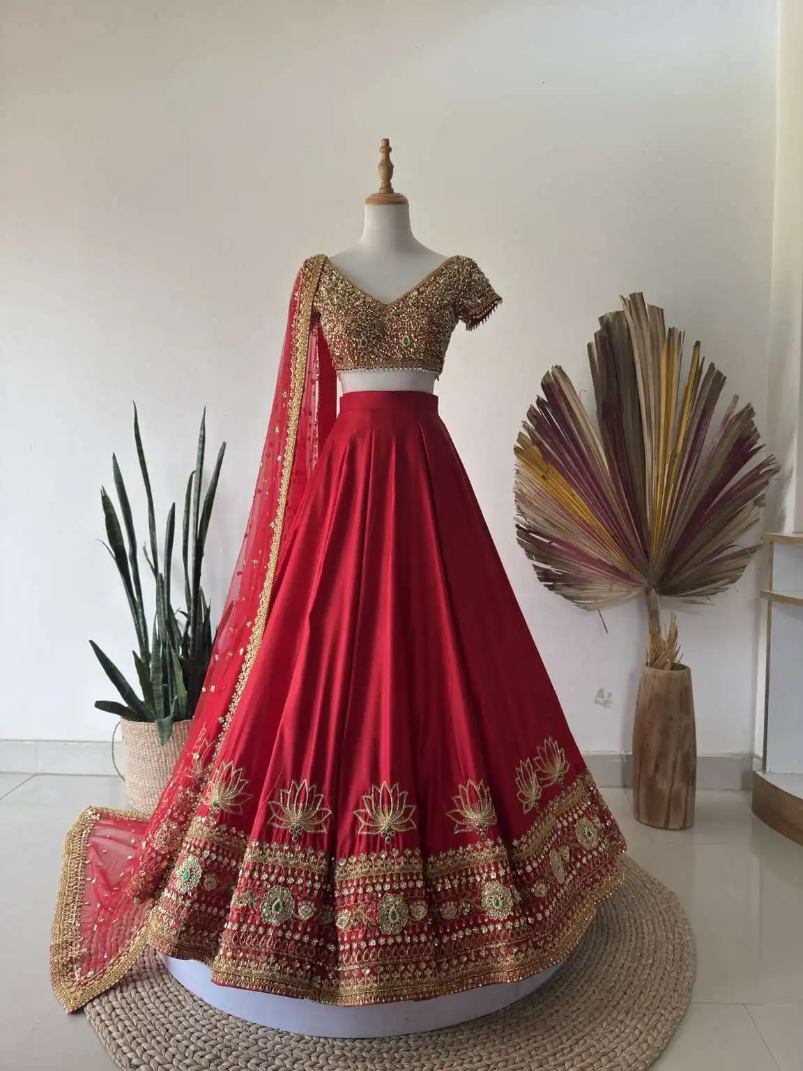 Product image of Lehenga L91