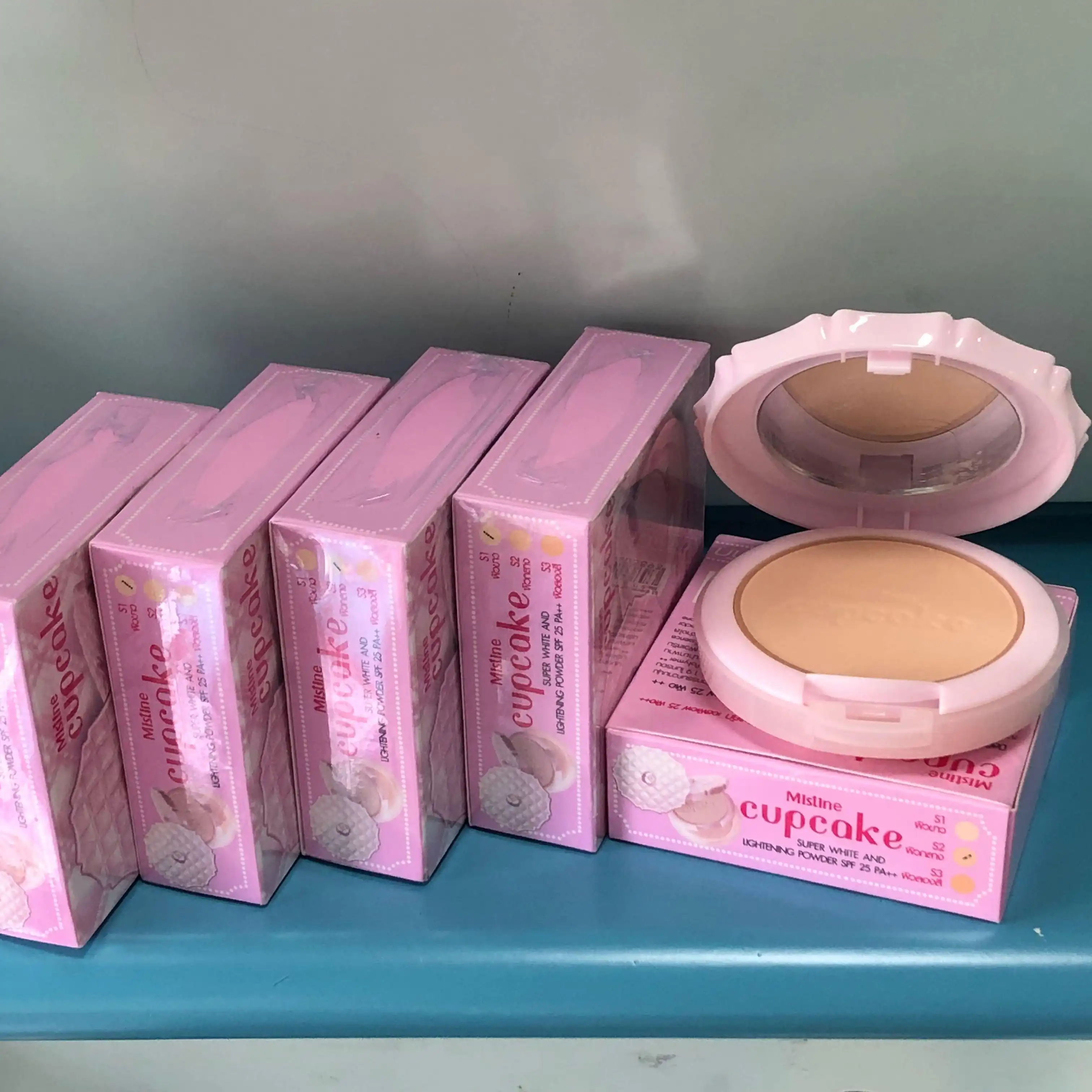 Product image of Cupcake Super White & Lightening Powder SPF 25 PA++ – Mistine