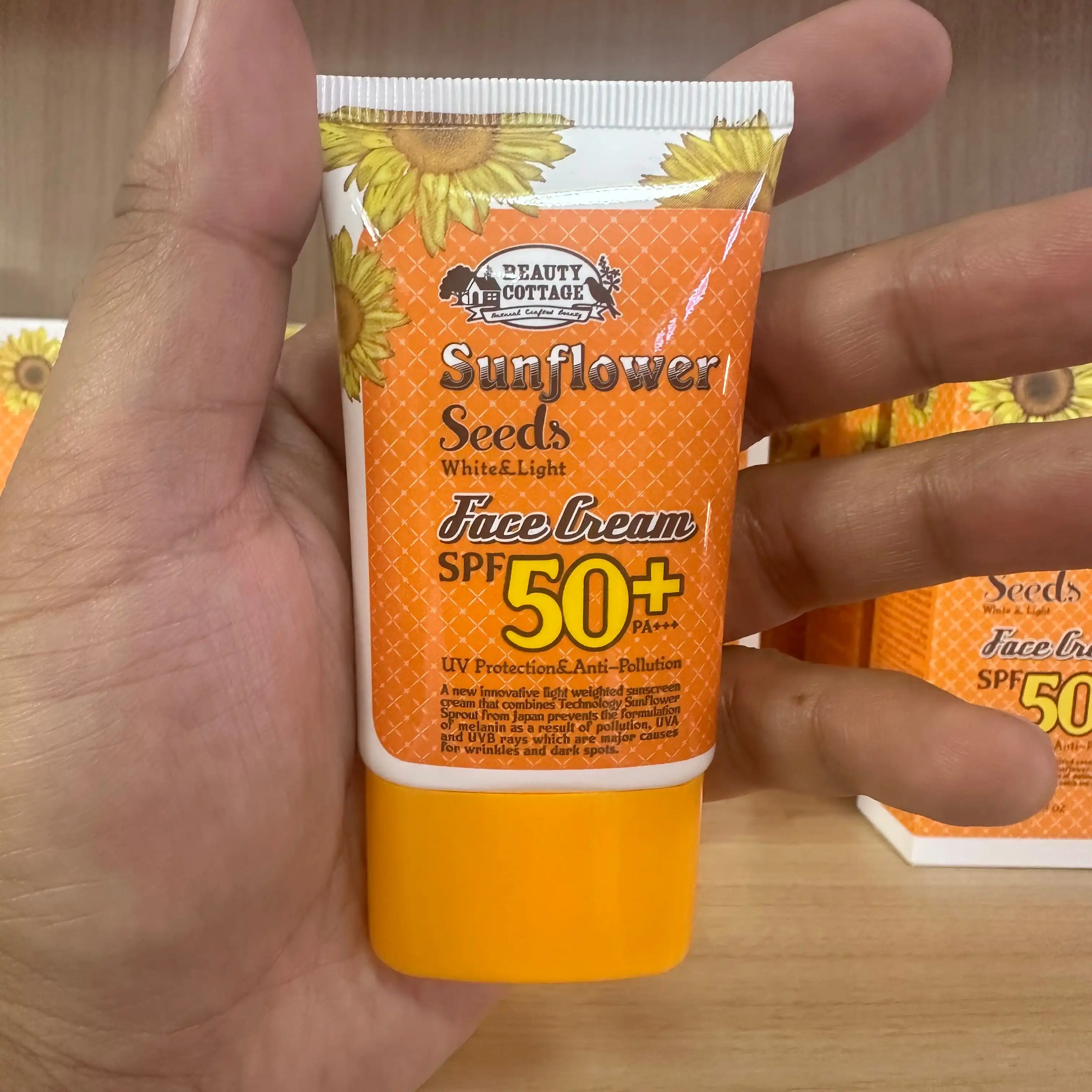 Product image of BEAUTY COTTAGE SUNFLOWER SEED WHITE & LIGHT FACE CREAM SPF50+ - Beauty Buffet