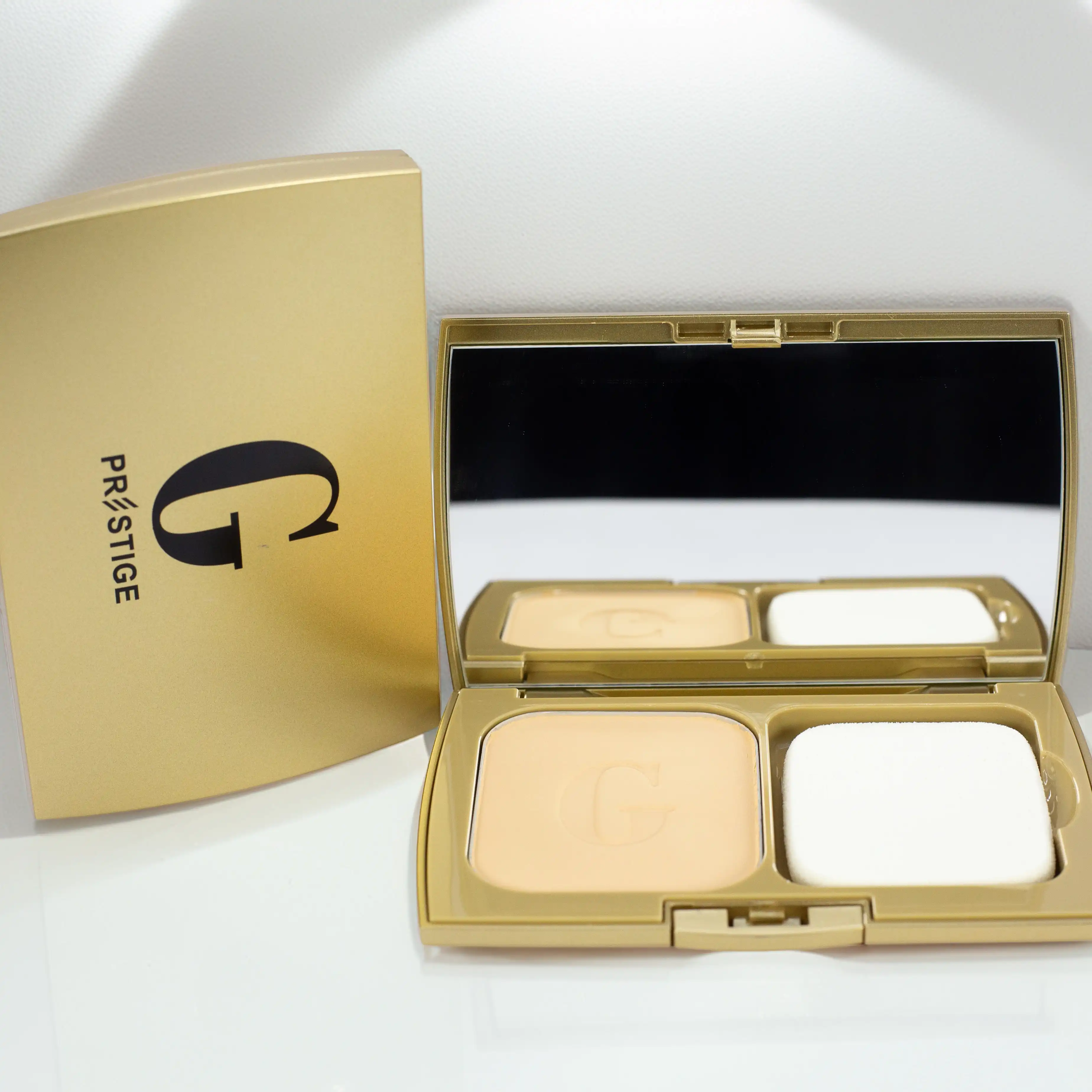 Product image of Prestige Perfection Powder Foundation SPF 35 PA+++  - GINO McCRAY  - Beauty Buffet