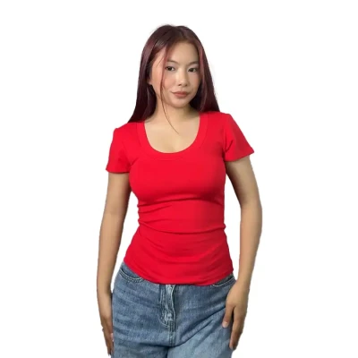 Uneck Top
