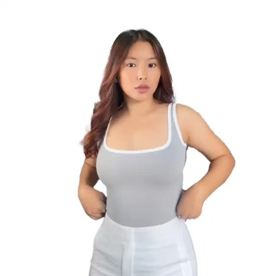 Contrast Square neck