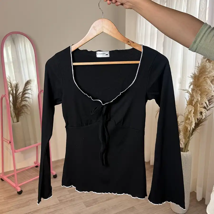 Product image of Elly Rib Top