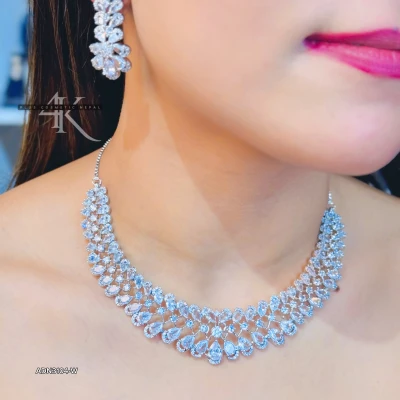 ADN3104 | Elegant American Diam...