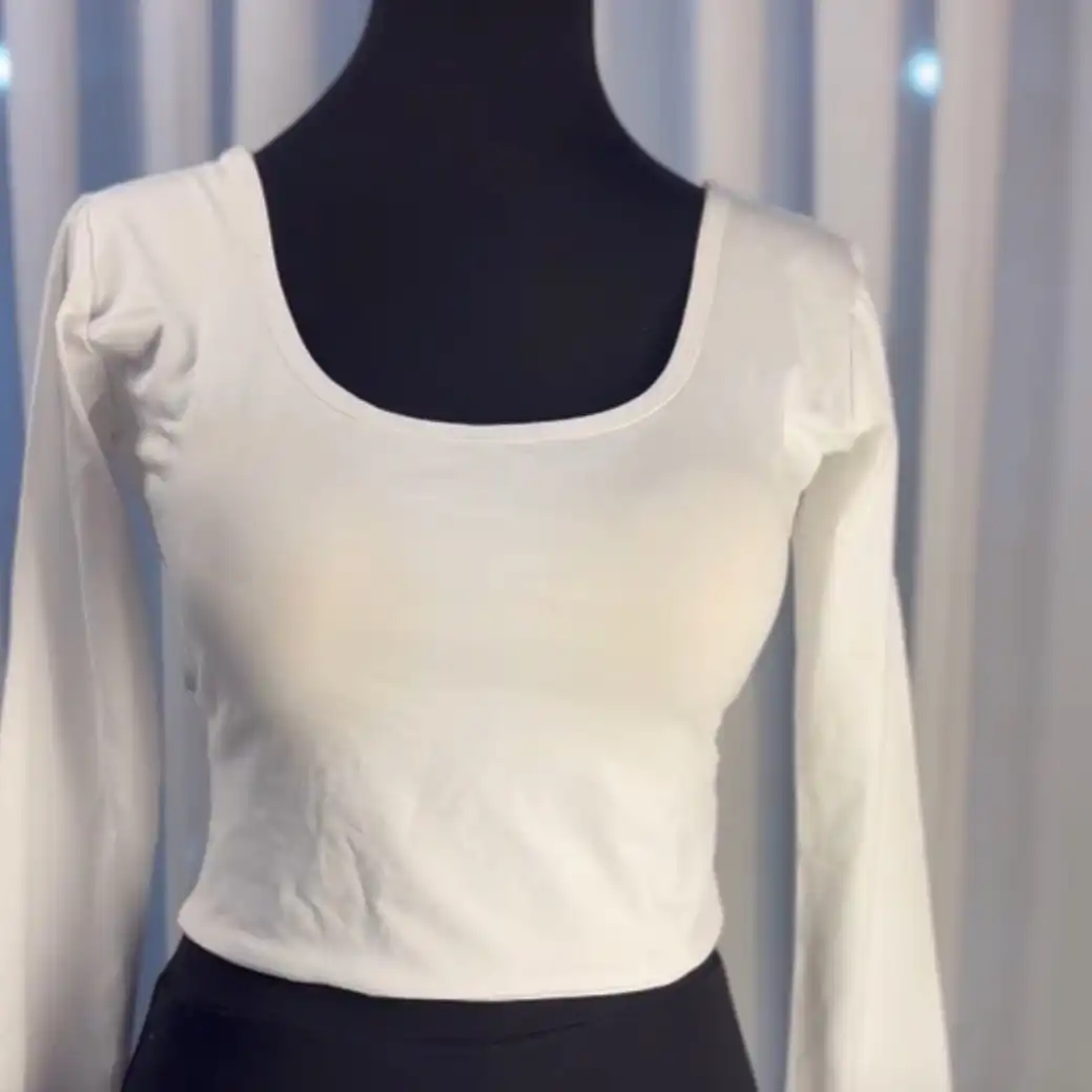 Product image of Backless cris cross