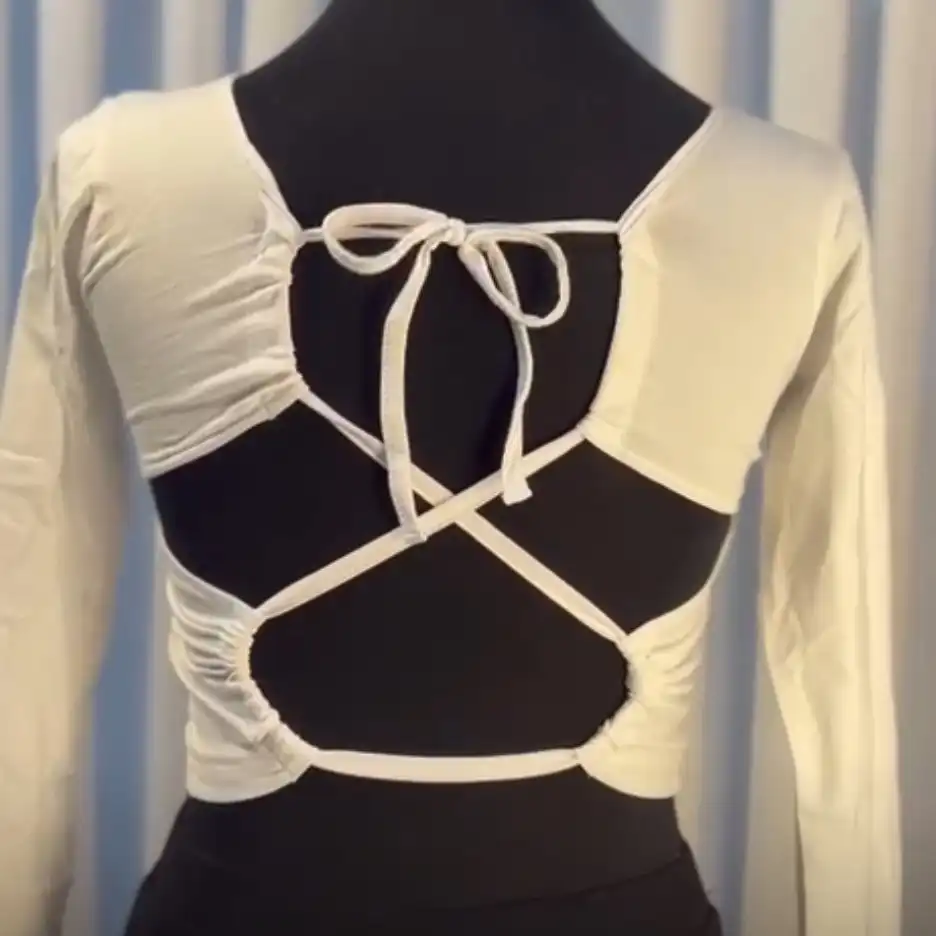 Product image of Backless cris cross