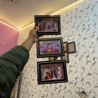 3 pcs Vertical Frame with Photo