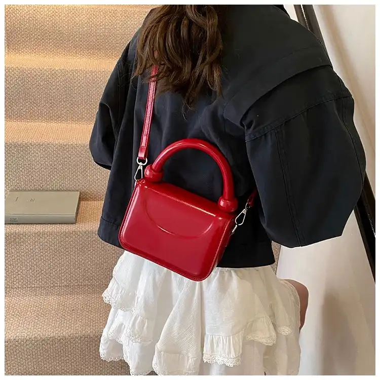 Product image of Sleek Bag