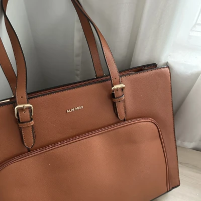 Professional Work Tote