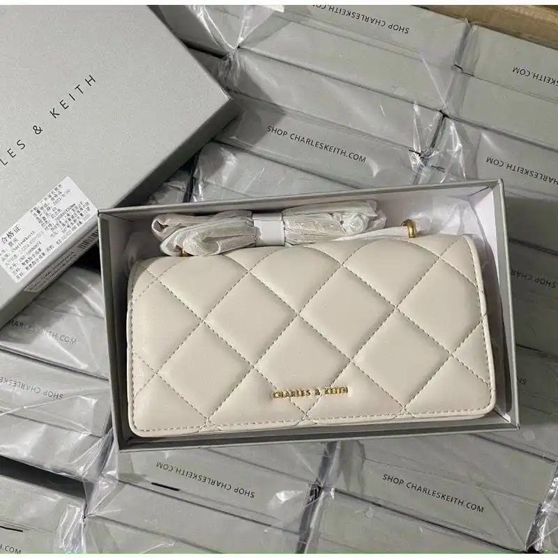 Product image of Charles and Keith 004