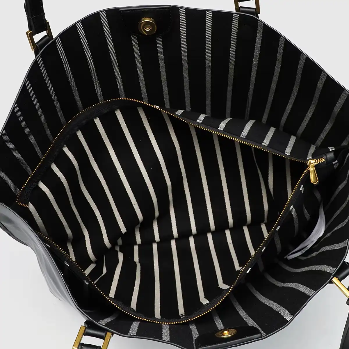 Product image of Zara Tote Bag