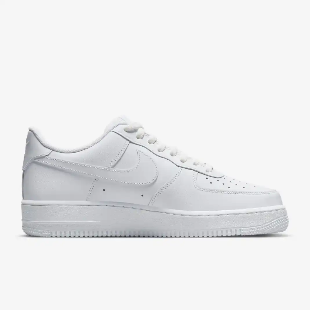 Product image of Air Force Low 'triple white'