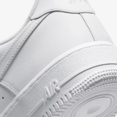Air Force Low 'triple white'