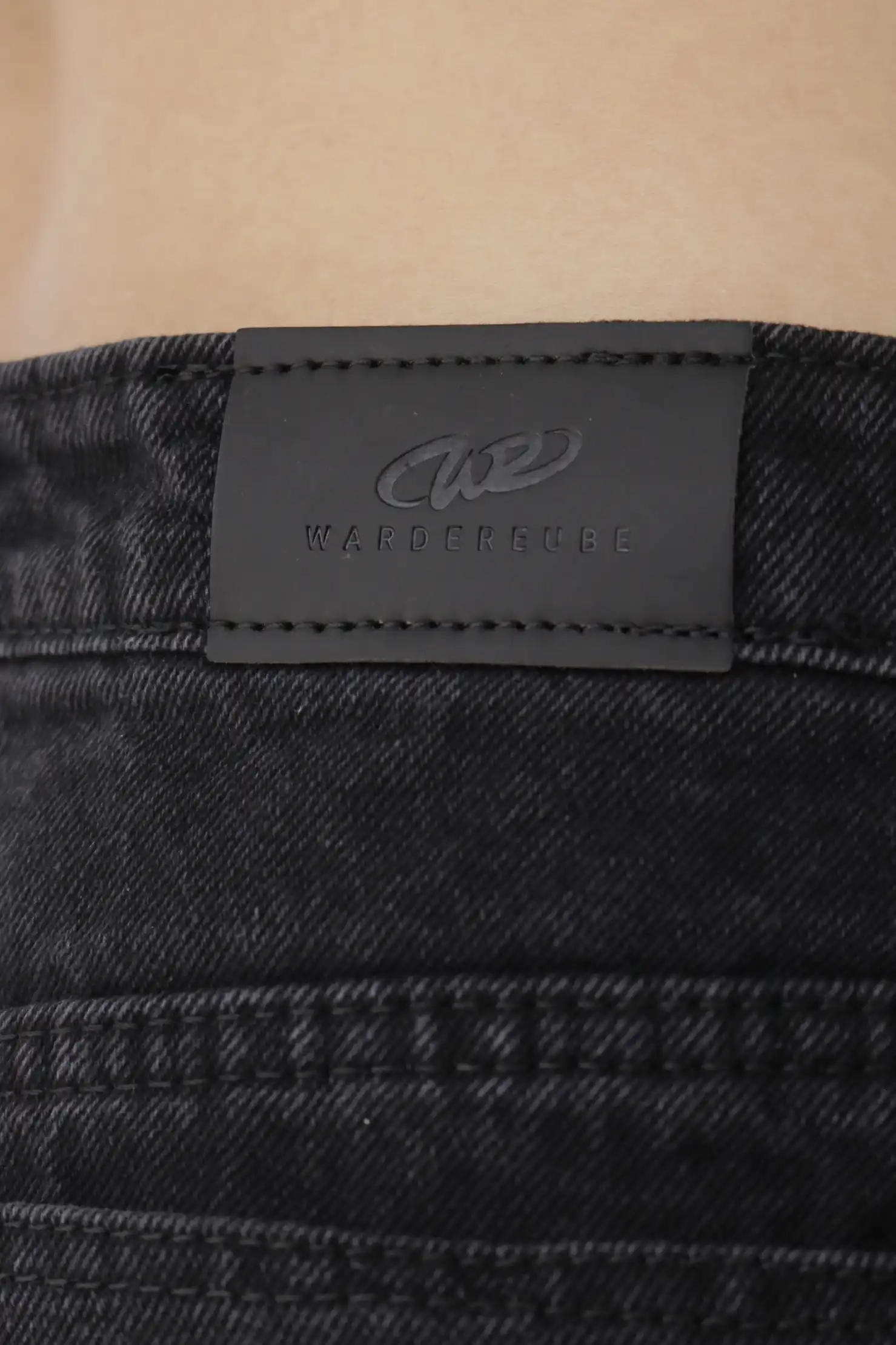 Product image of Reube Washed Jorts