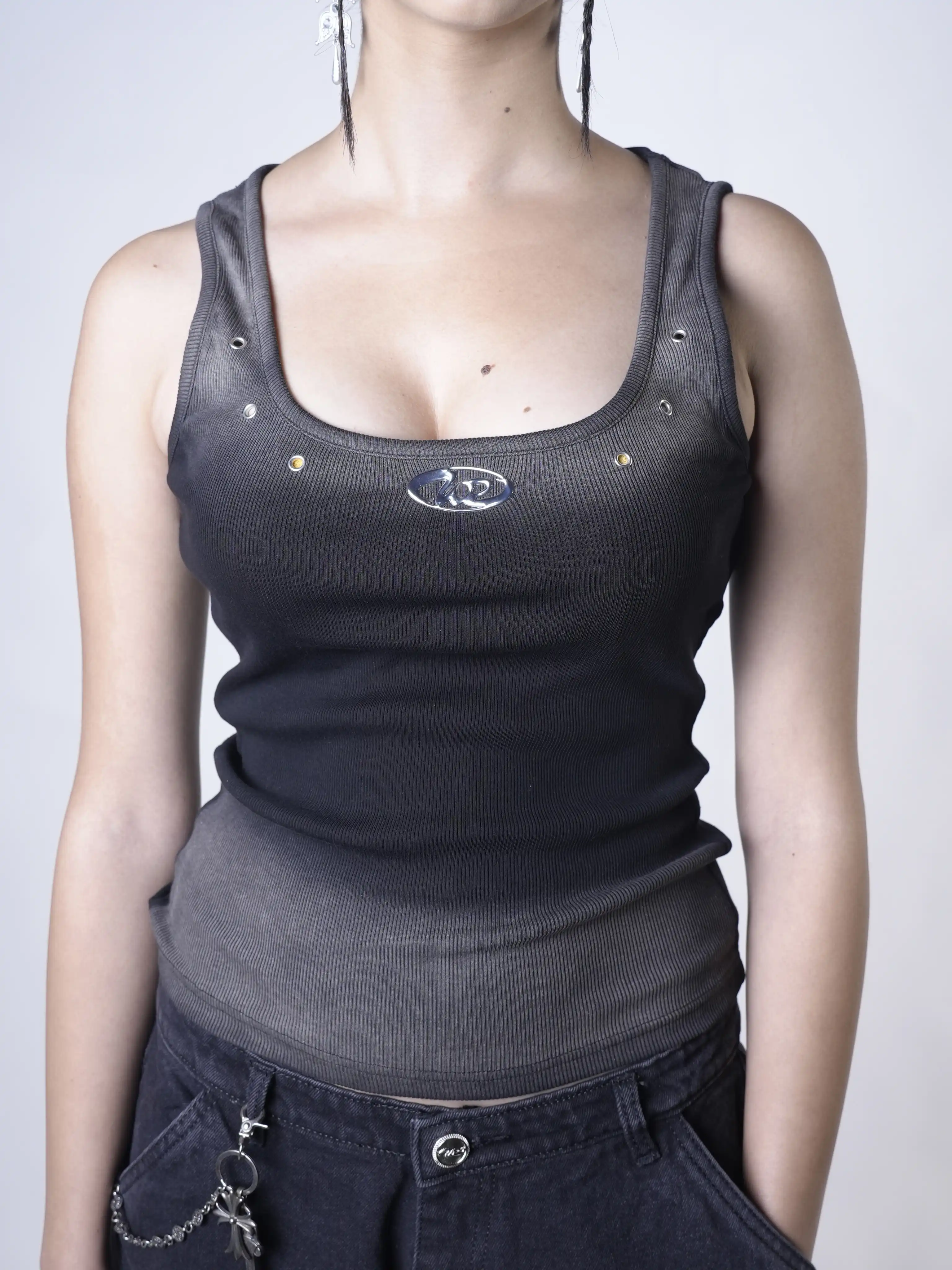 Product image of R-NEVORA-TOP