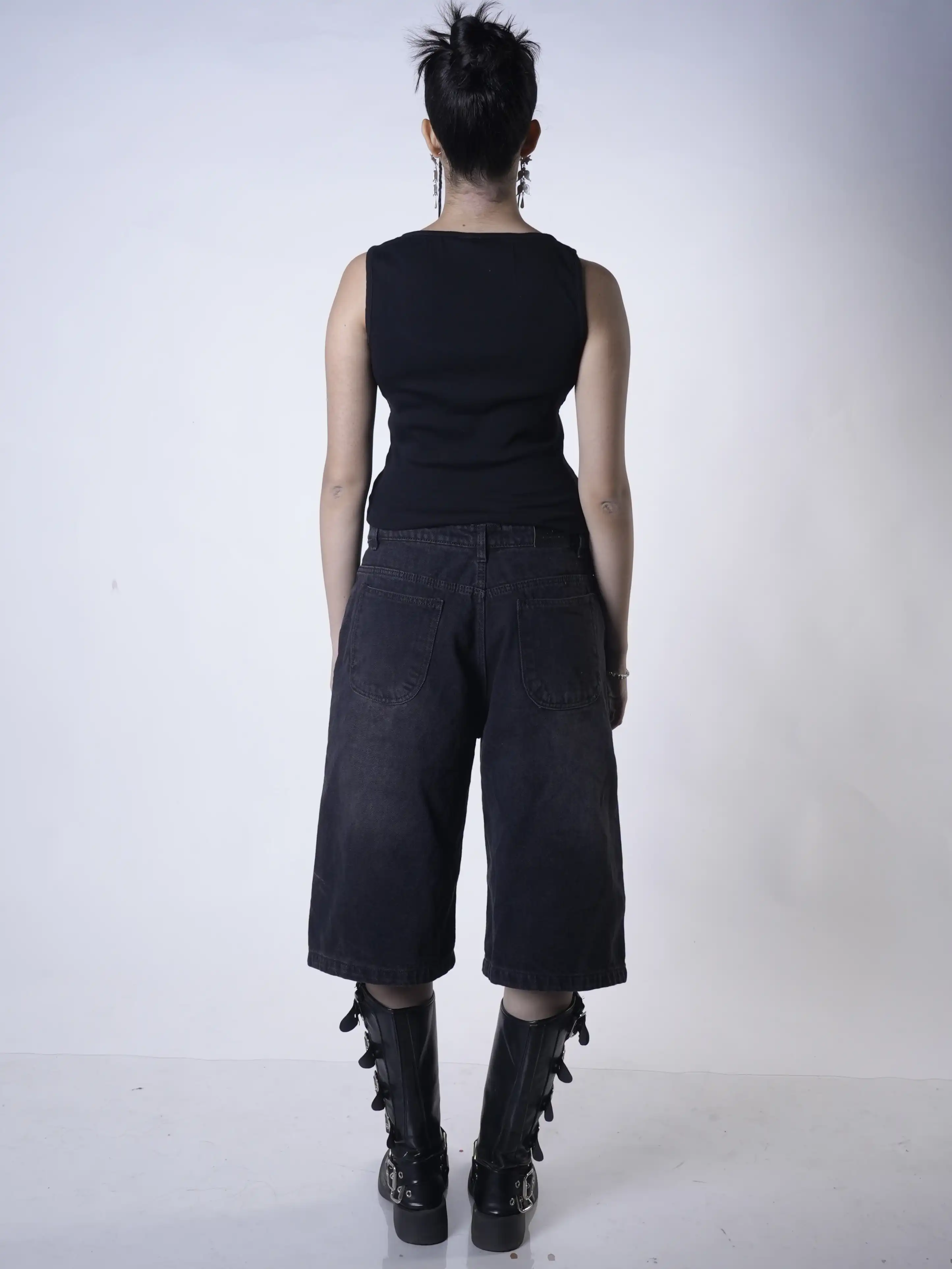 Product image of R-NEVORA-TOP