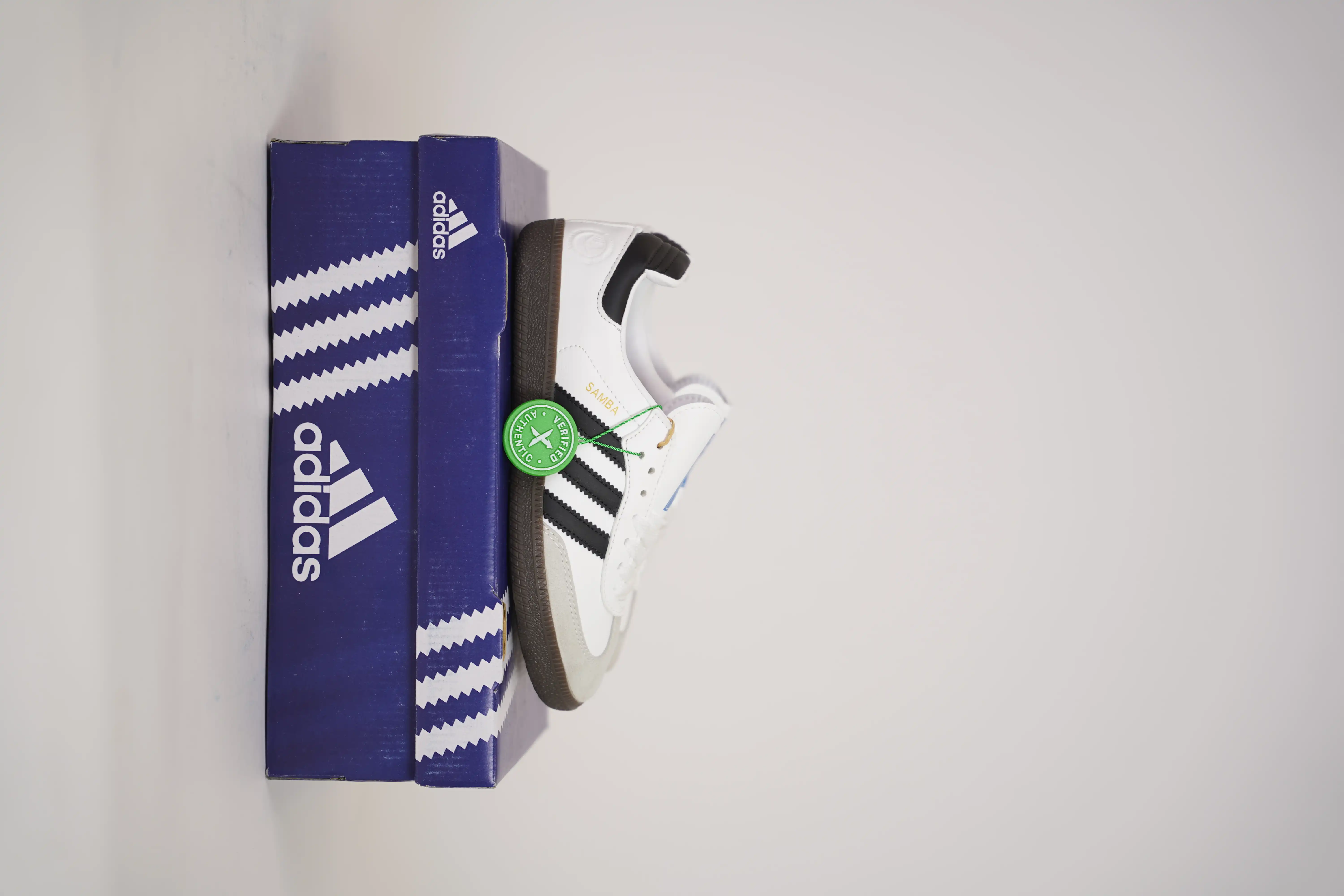 Product image of Adidas’s Samba Vegan logo
