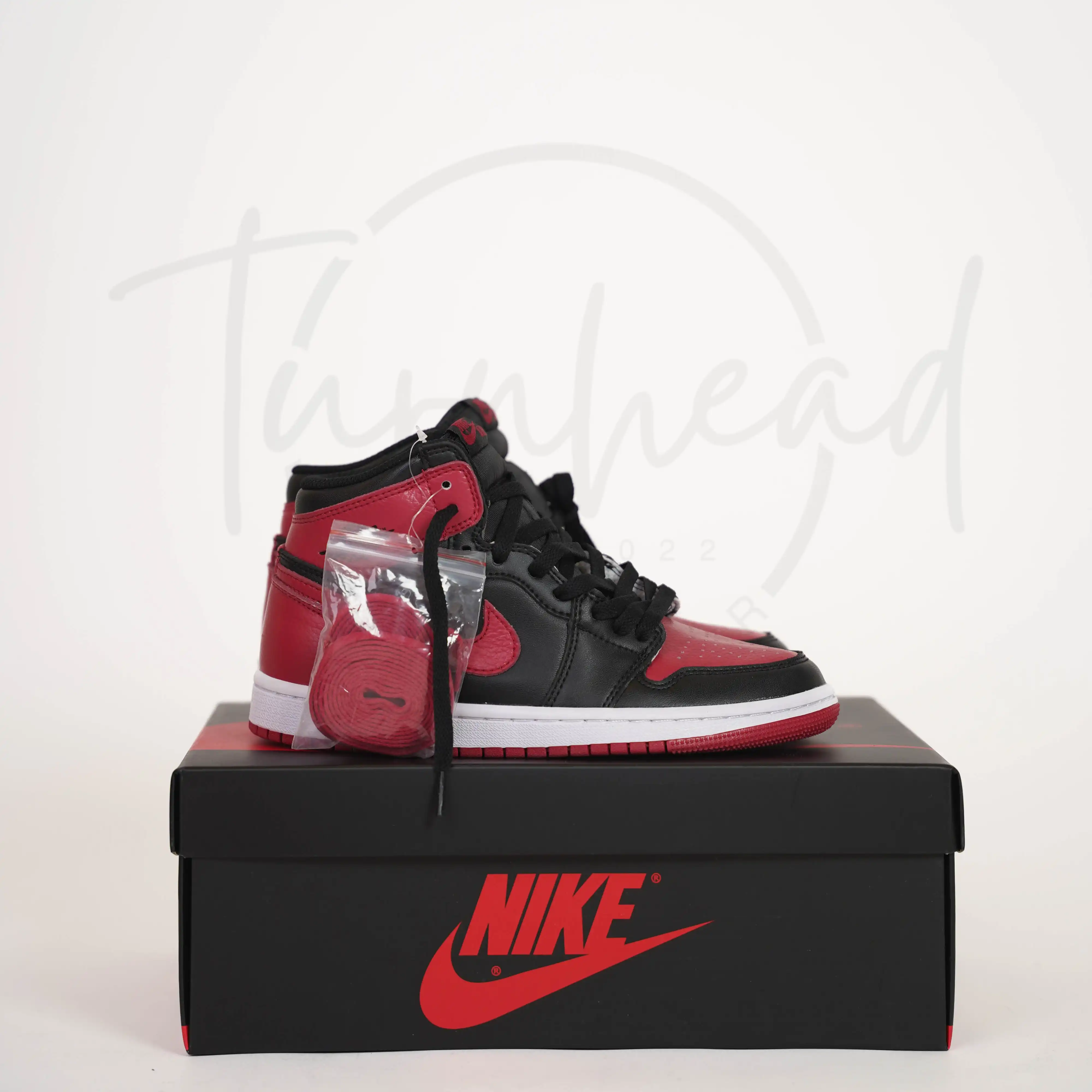 Product image of Jordan 1 high Red and Black