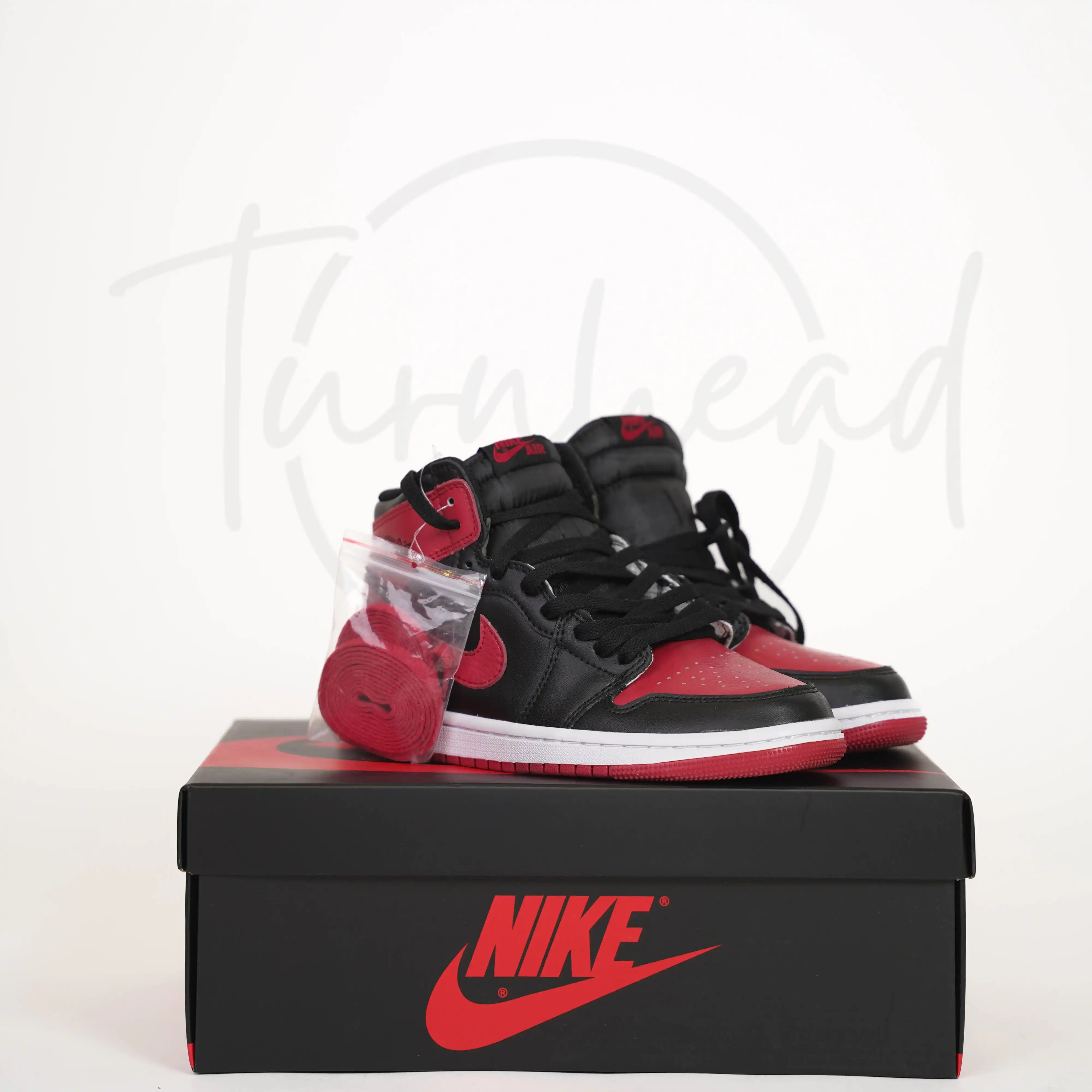 Product image of Jordan 1 high Red and Black