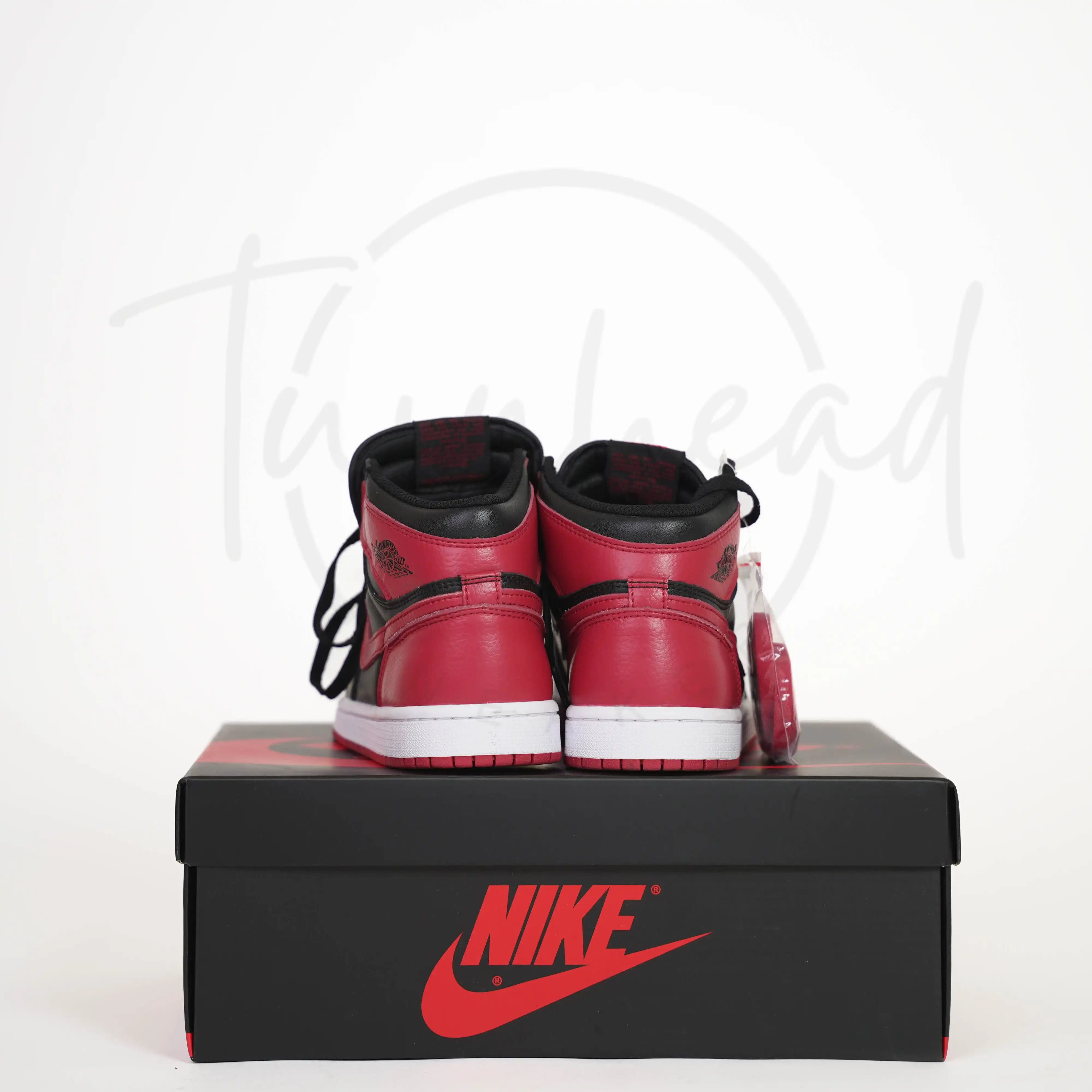 Product image of Jordan 1 high Red and Black