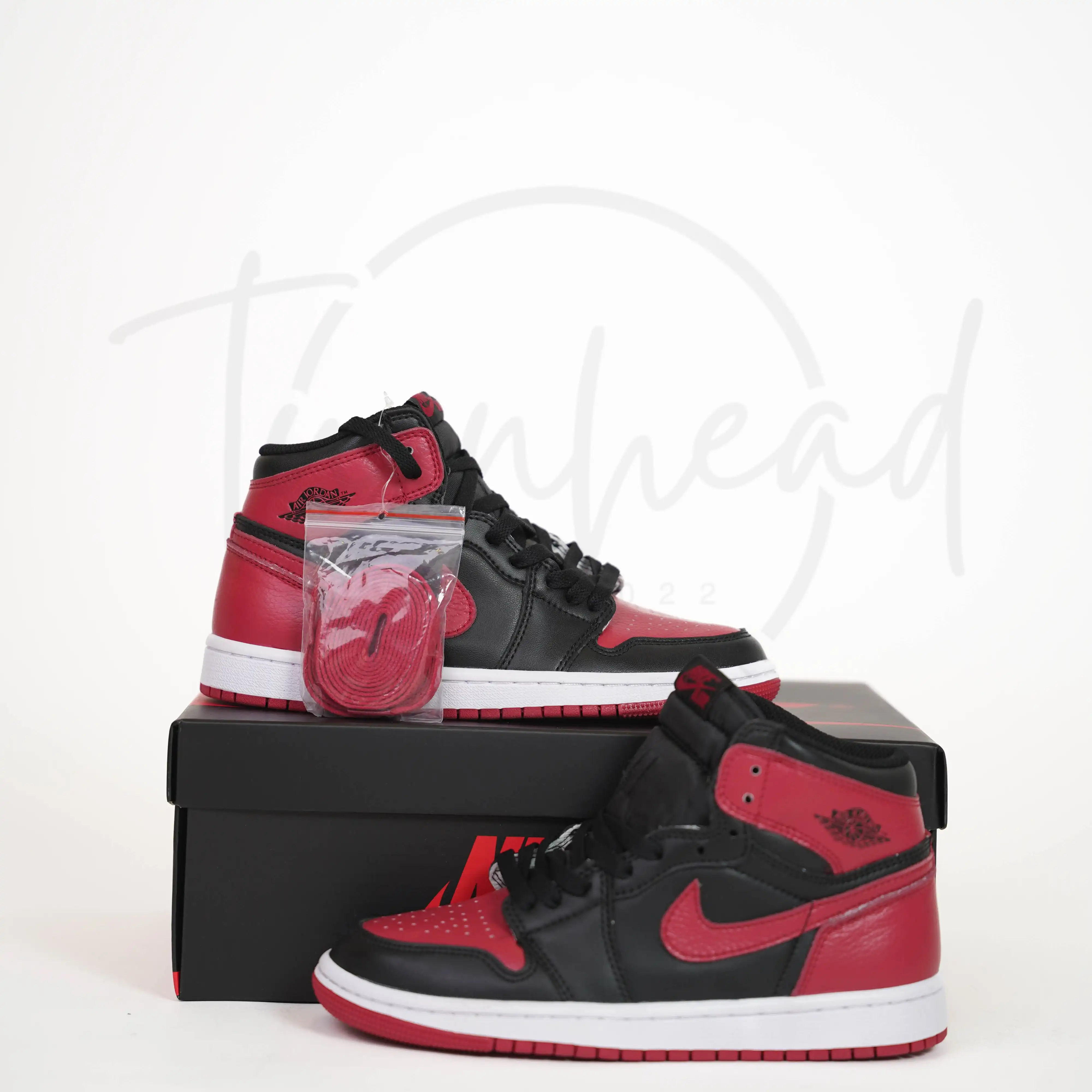 Product image of Jordan 1 high Red and Black
