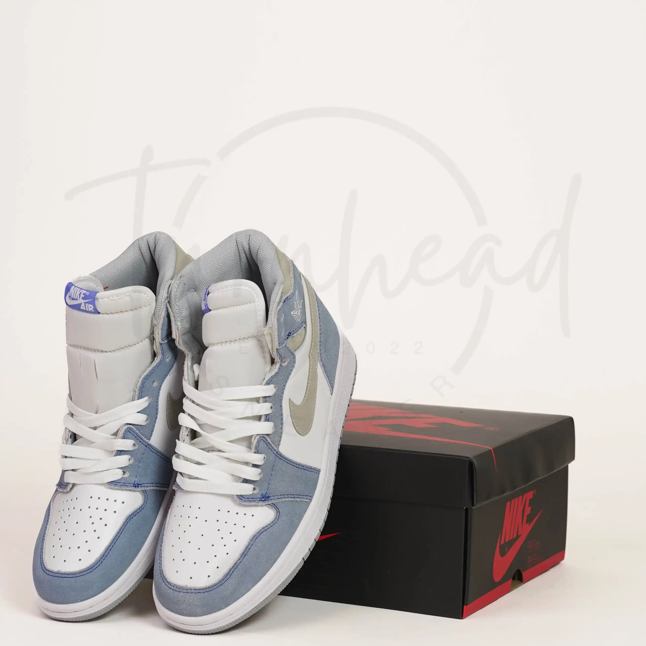 Product image of Jordan 1 high Hyper Royal