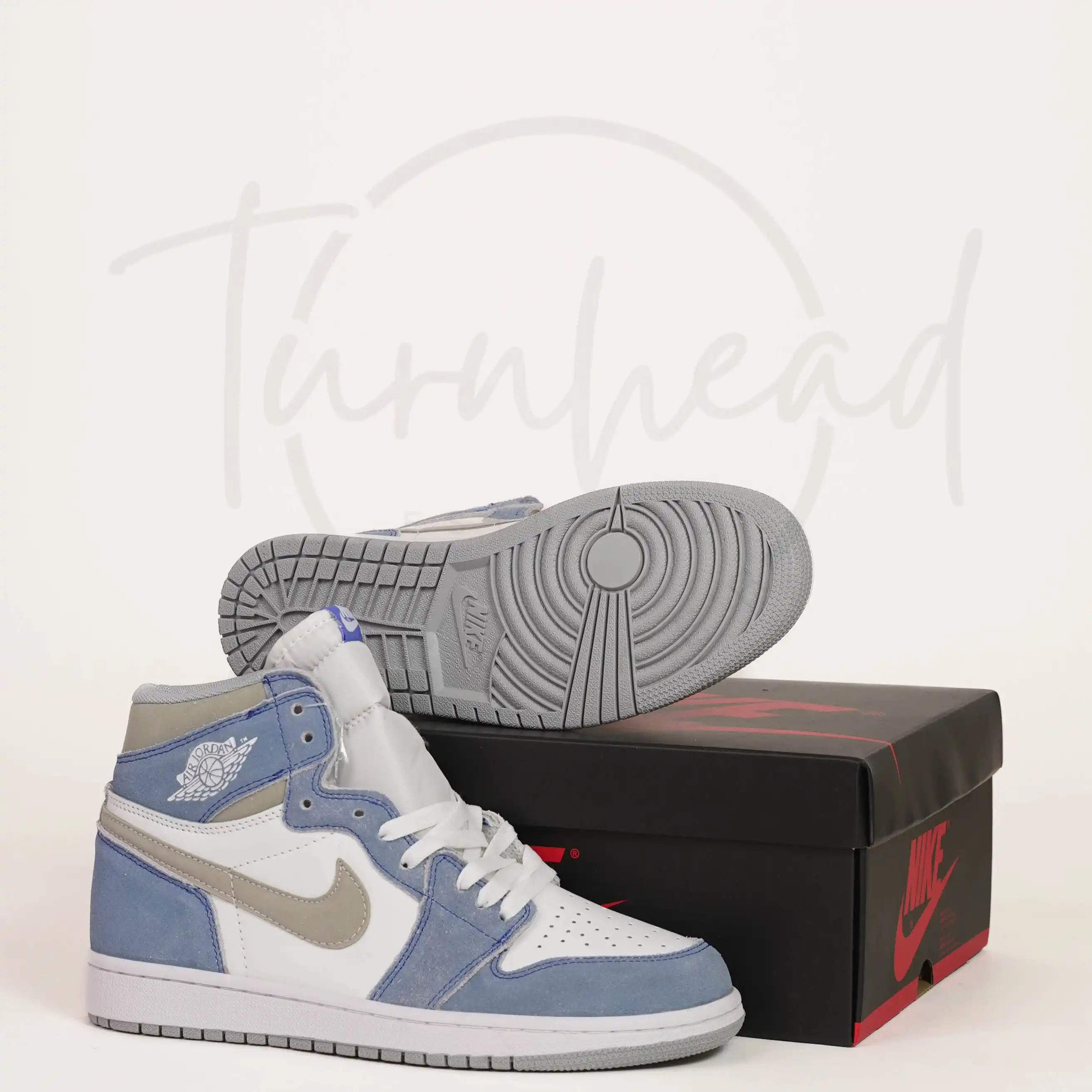 Product image of Jordan 1 high Hyper Royal
