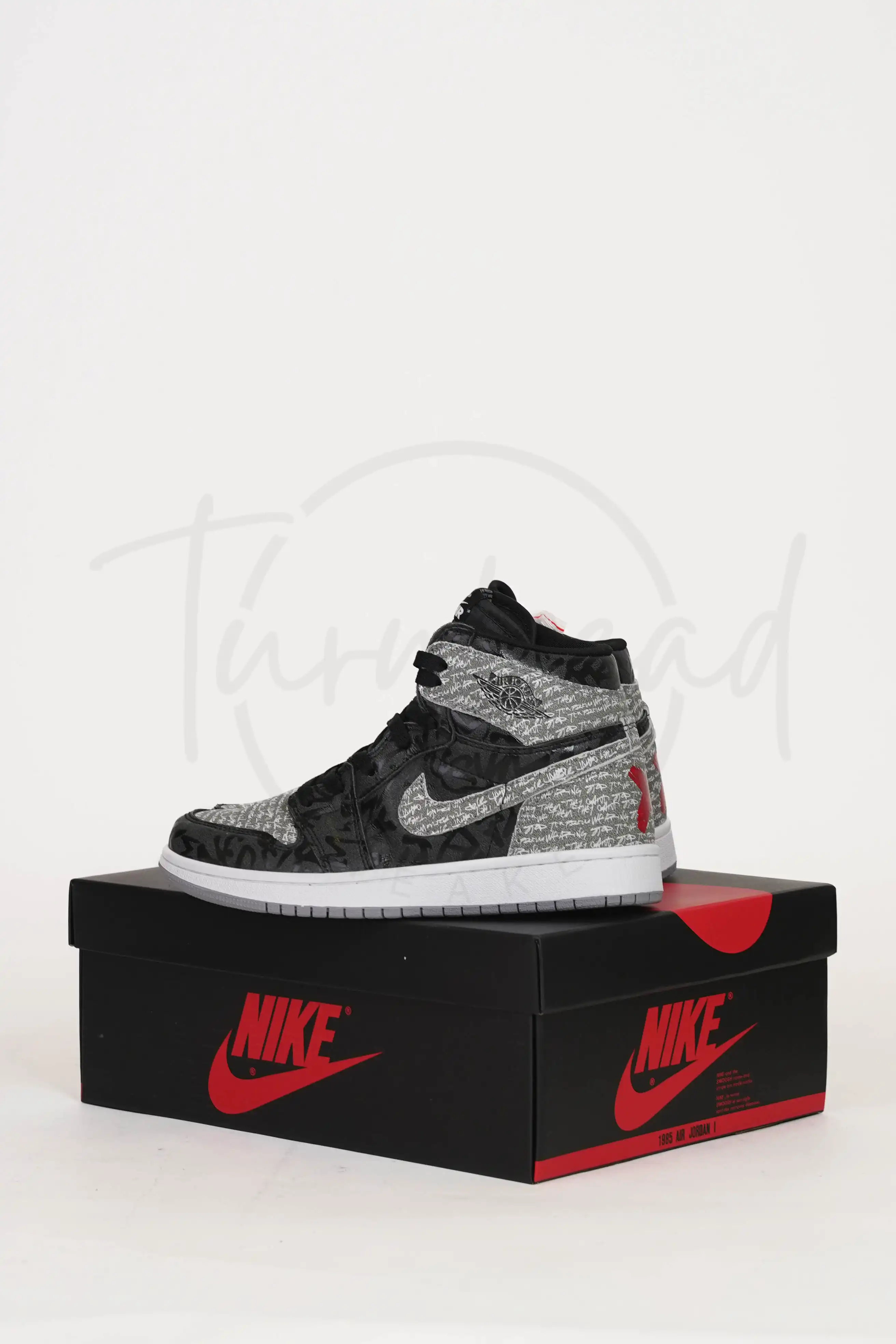 Product image of Jordan 1 high Rebellionaire