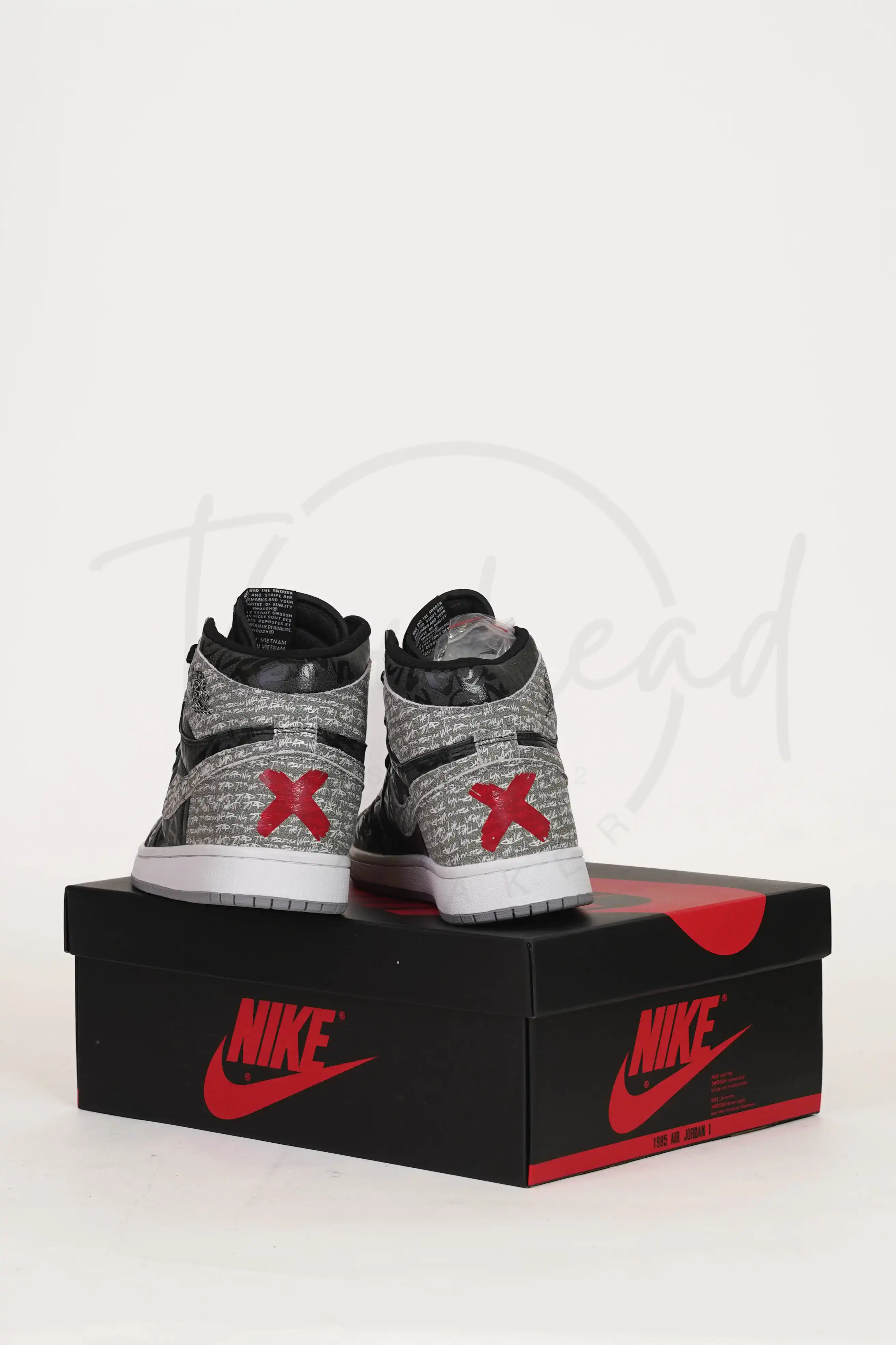 Product image of Jordan 1 high Rebellionaire