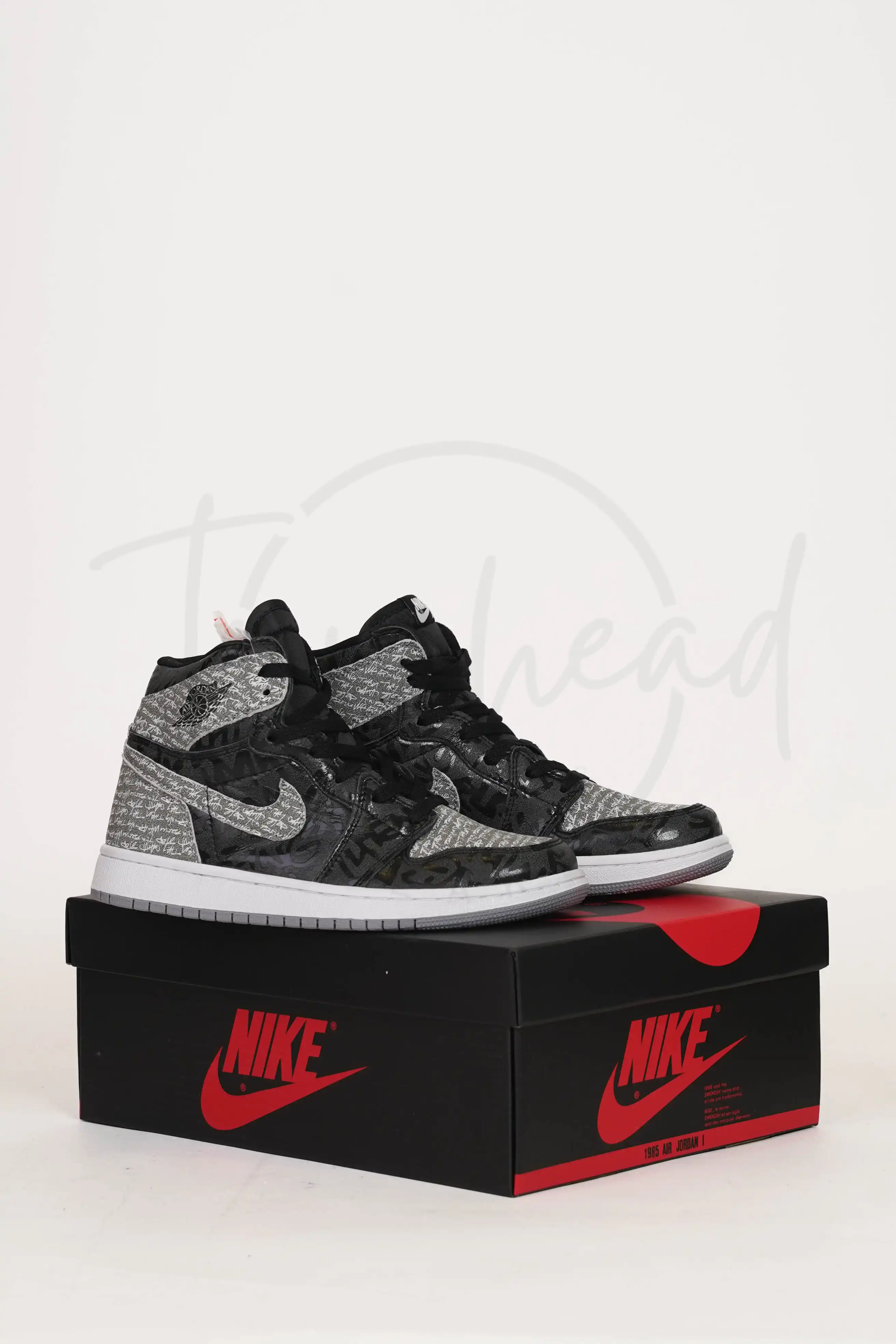 Product image of Jordan 1 high Rebellionaire
